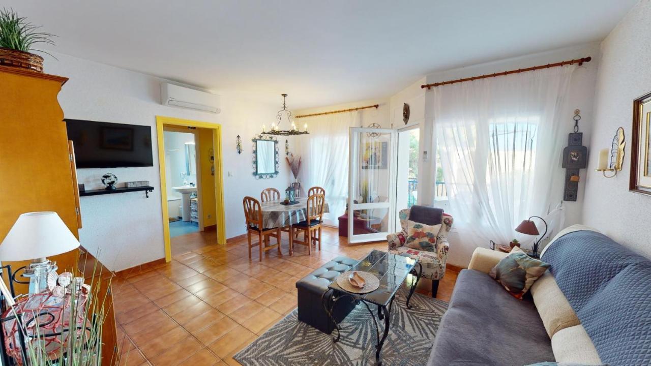 Cocooning Apartment Llanca