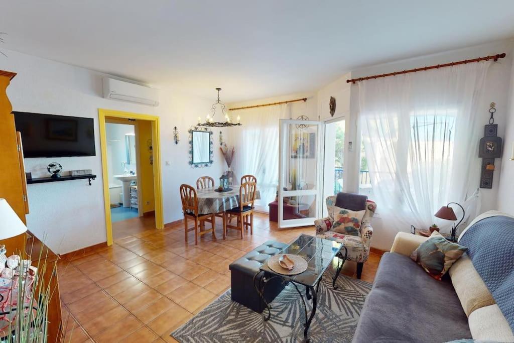 Cocooning Apartment Llanca