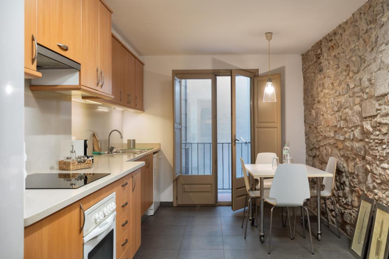 Flateli Cort Reial 7 Apartamento *
