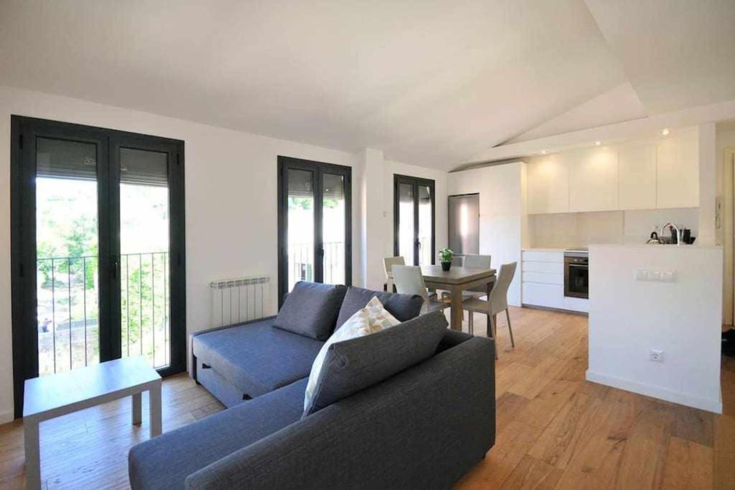 Stunning W Amazing Views In *