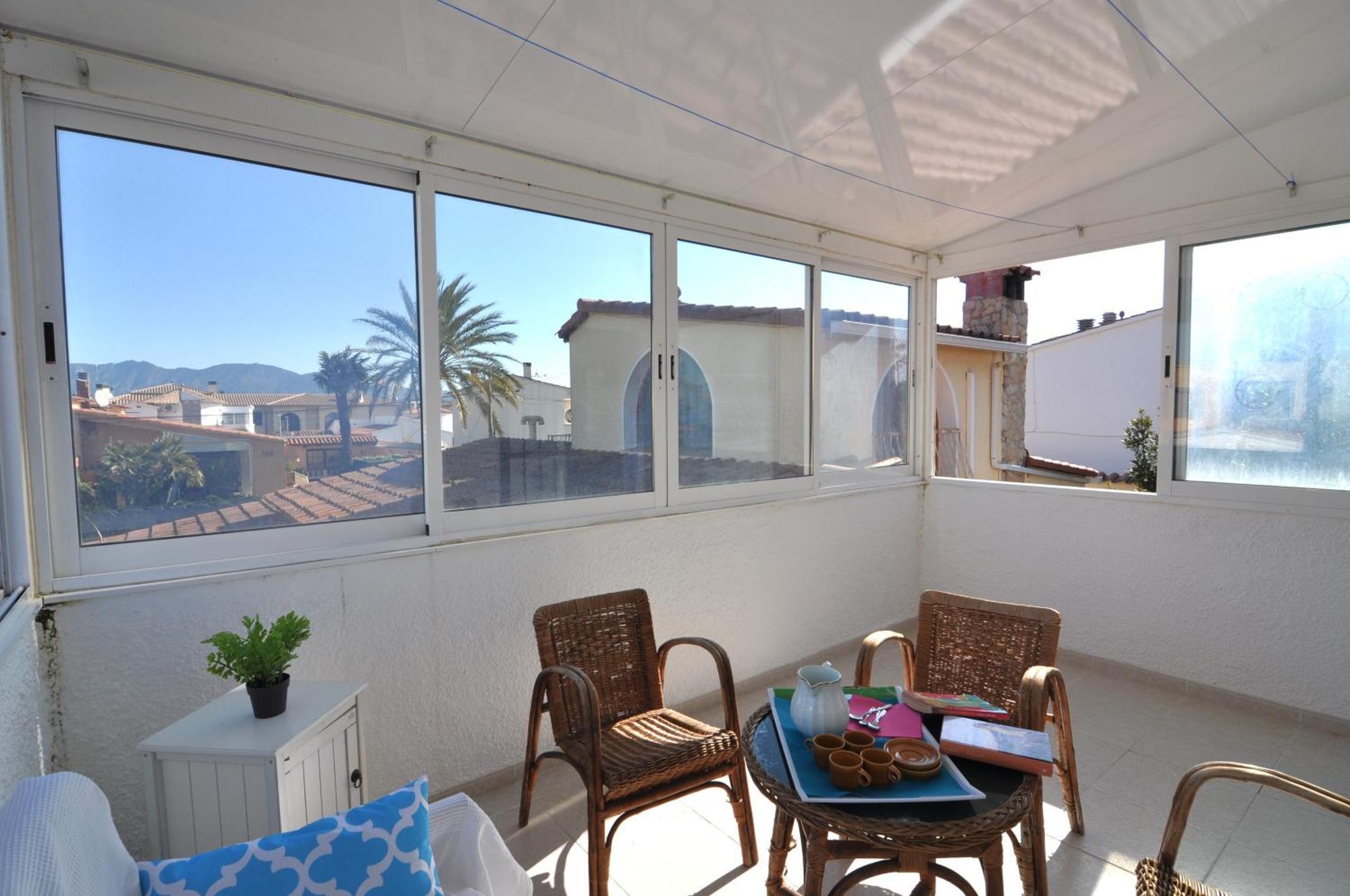 Rnet - Requesens Holiday home Empuriabrava
