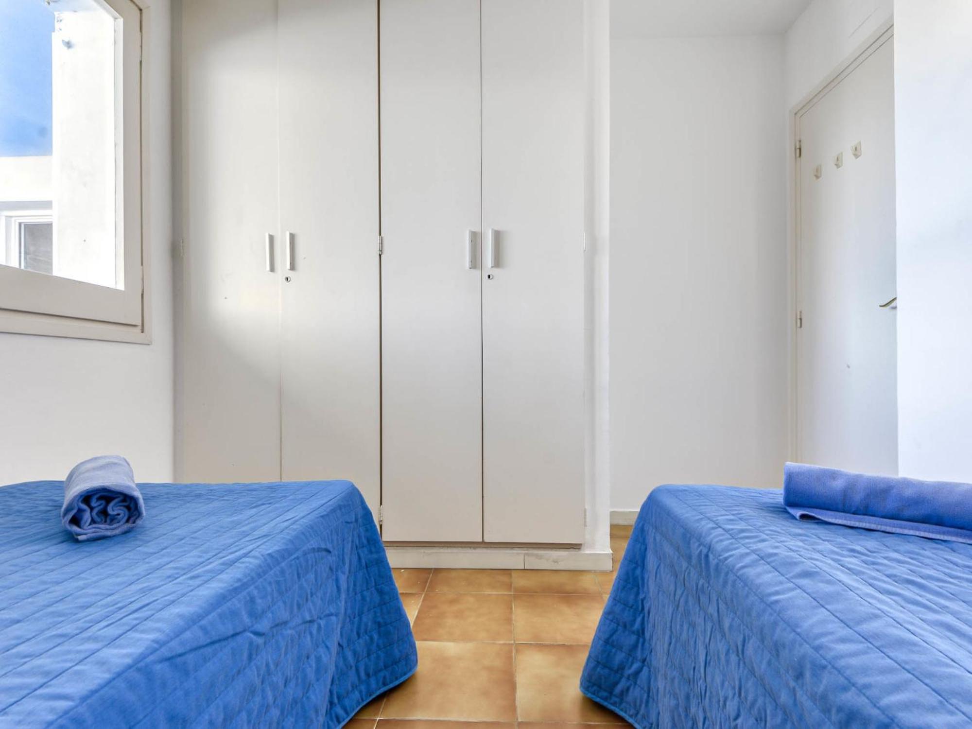 Apartment Platja De Roses-4 By Interhome