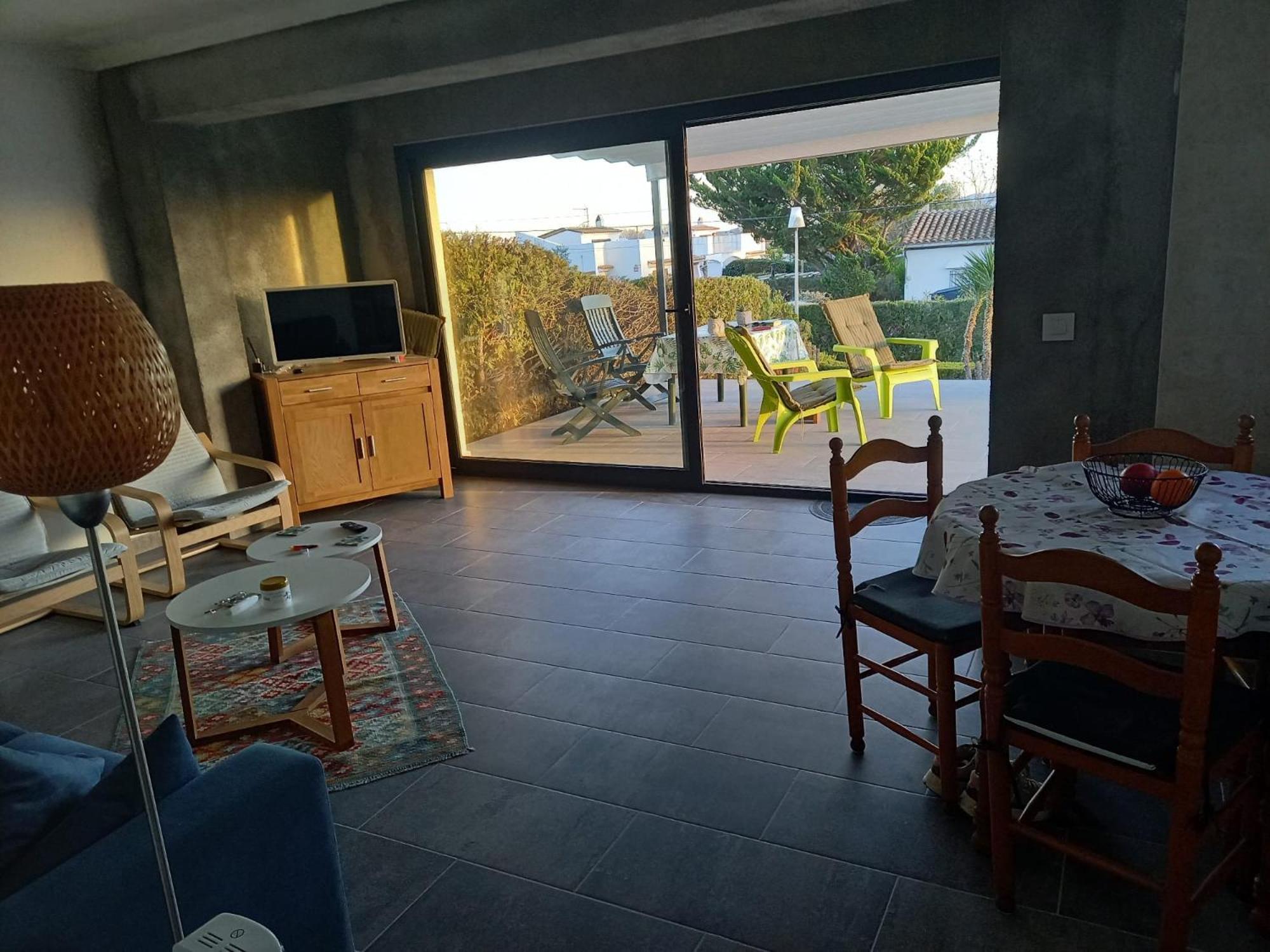 Holiday home Palmeres 6 Torroella De Montgri
