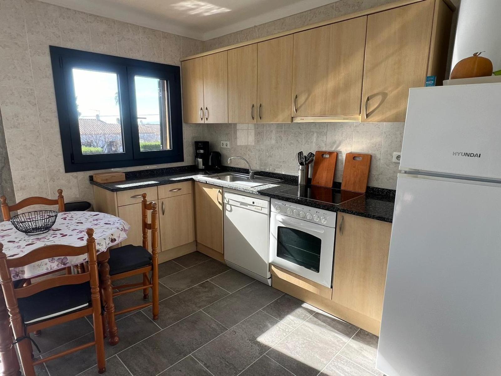 Holiday home Palmeres 6 *