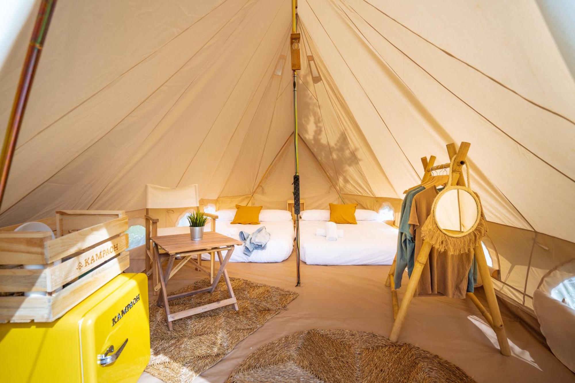 Kampaoh Luxury tent Tossa de Mar