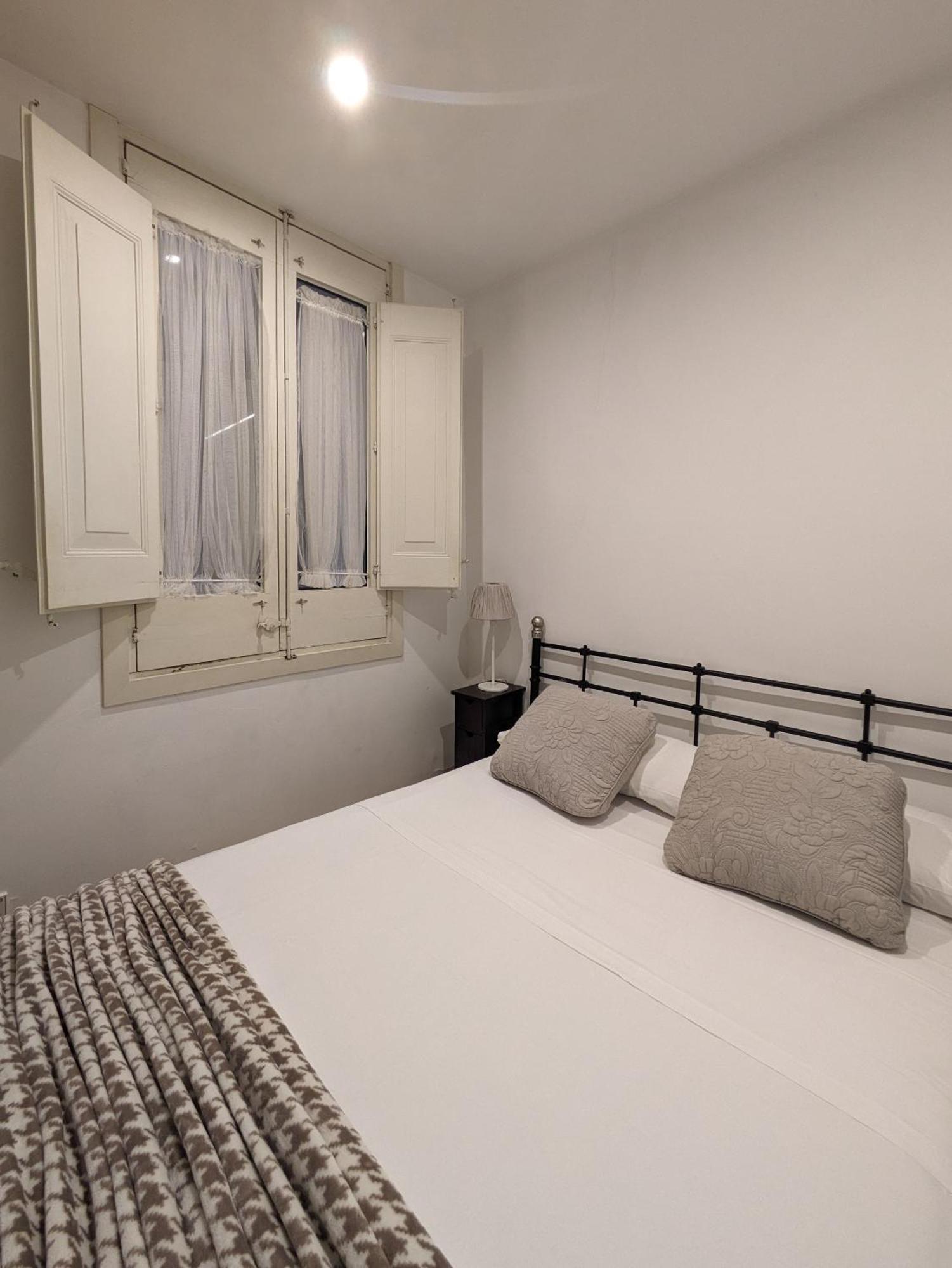 Apg Mercaders 6 * Gerona