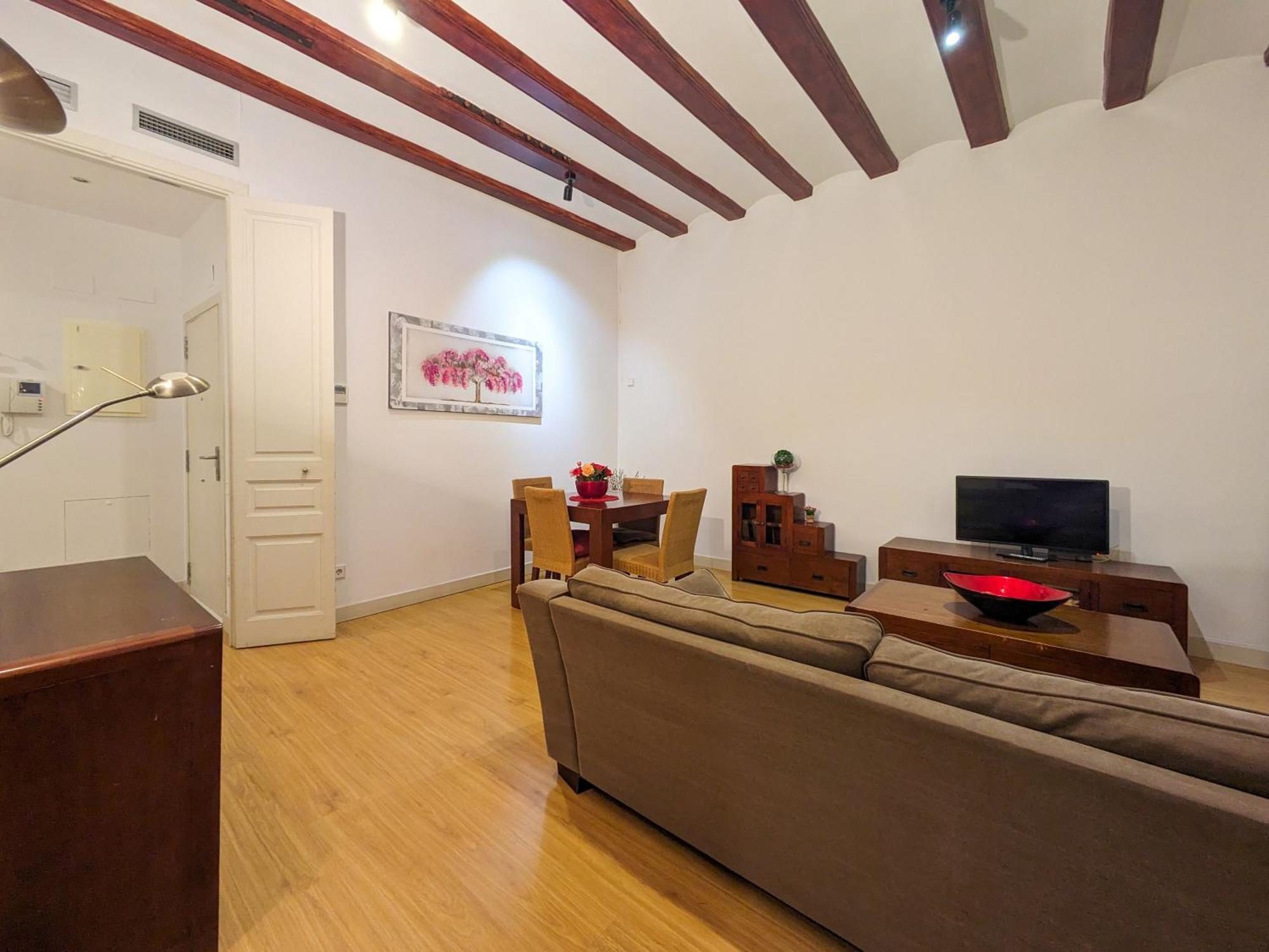 Apartment Apg Mercaders 6