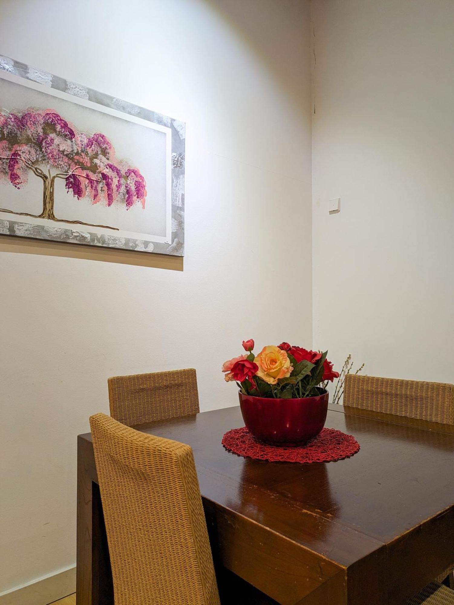 Apg Mercaders 6 * Girona
