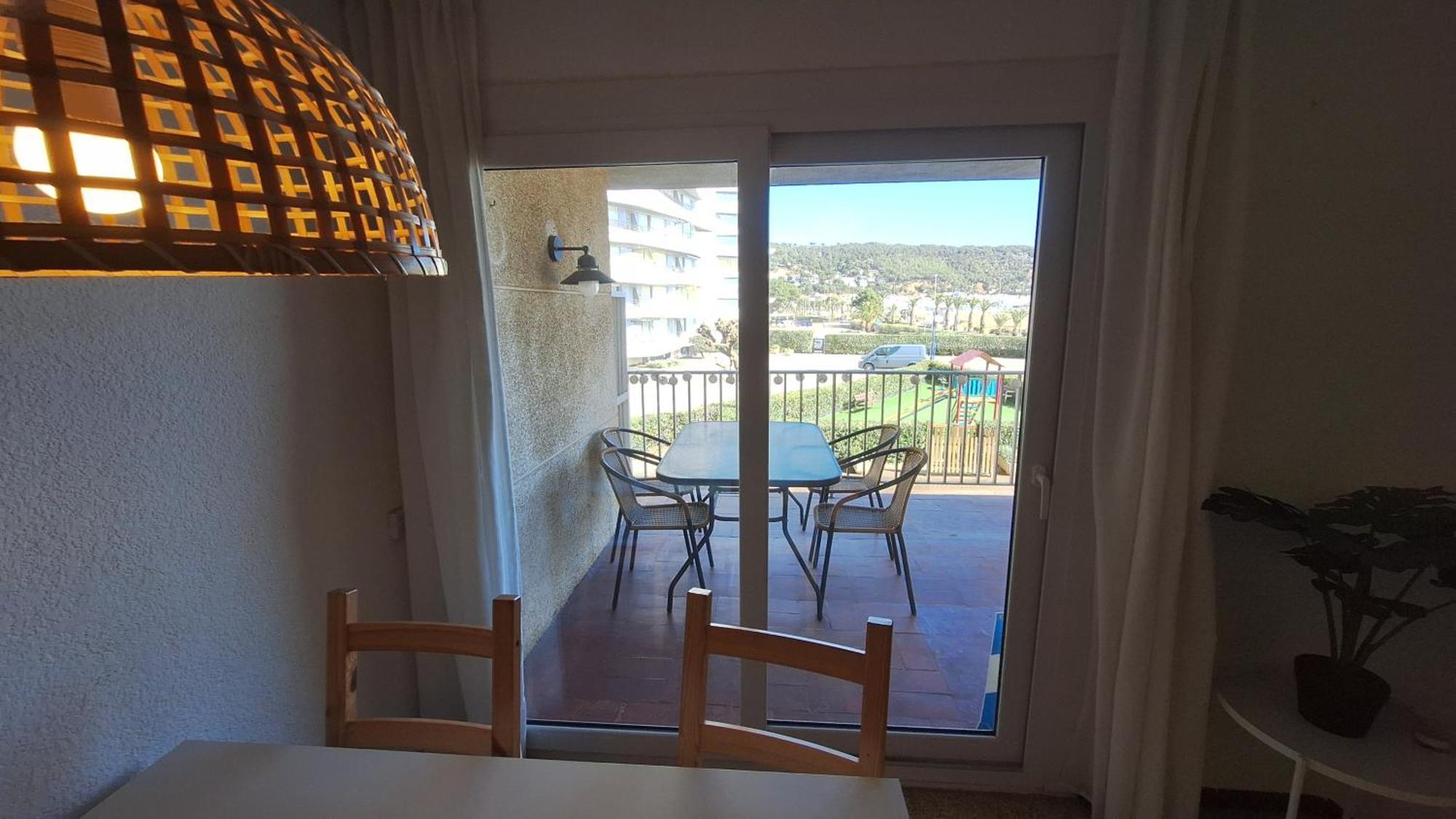 Rocamaura 1-1 Apartment