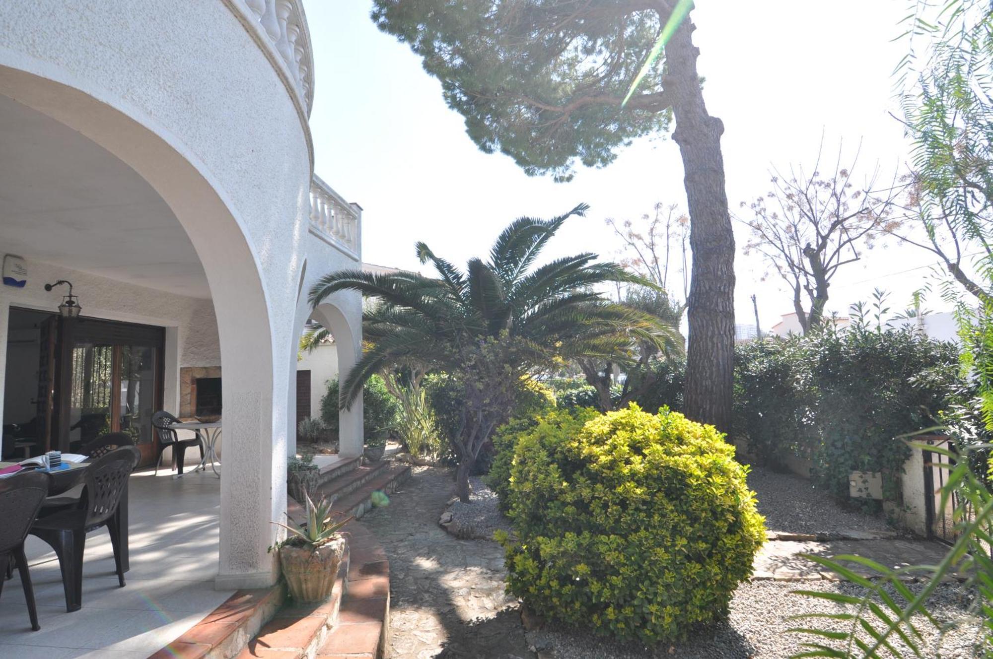 Rnet - Requesens Holiday home Empuriabrava