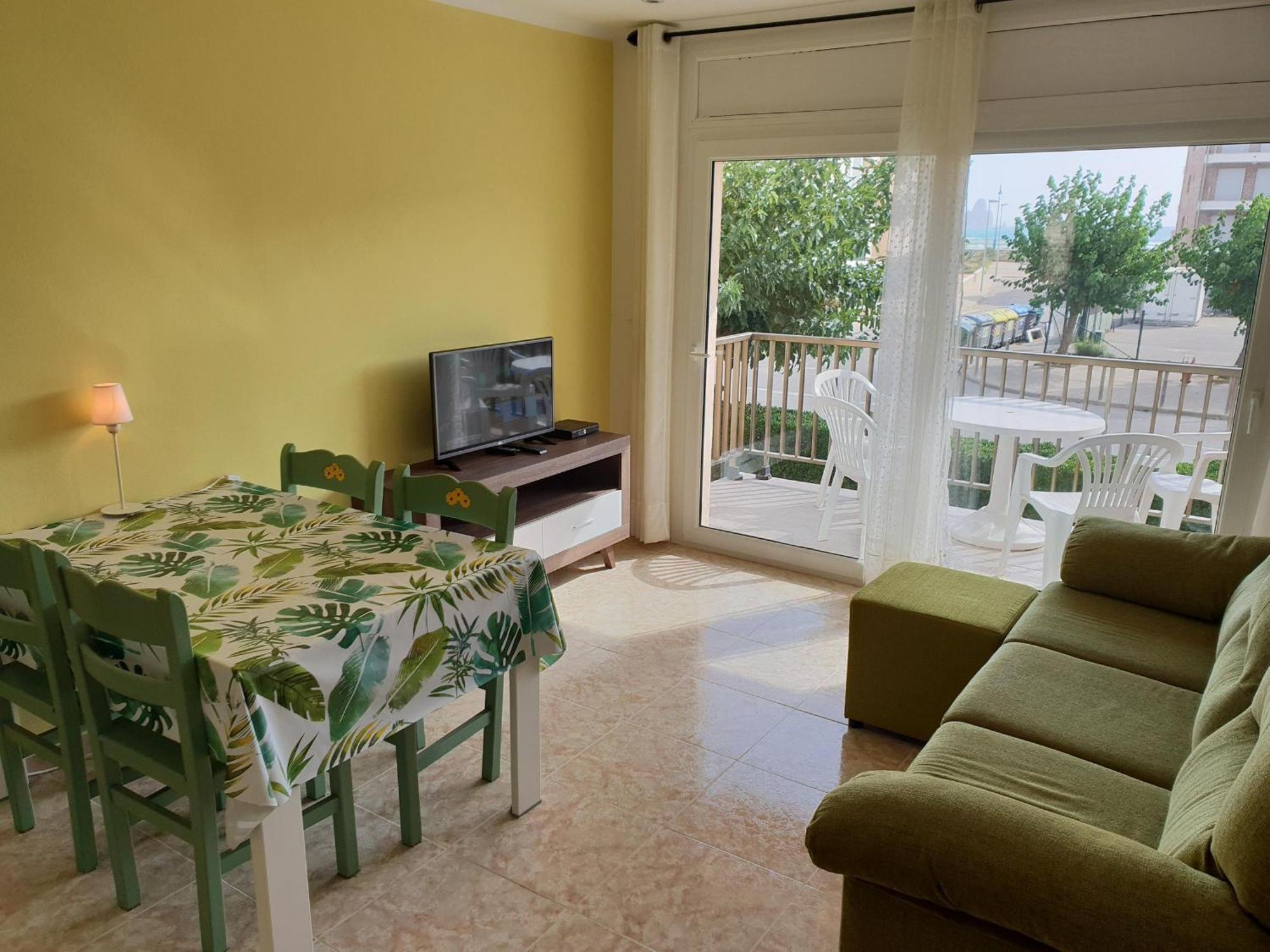Apartment Calella 4 - L'estartit, Els Griells - Es-323-80