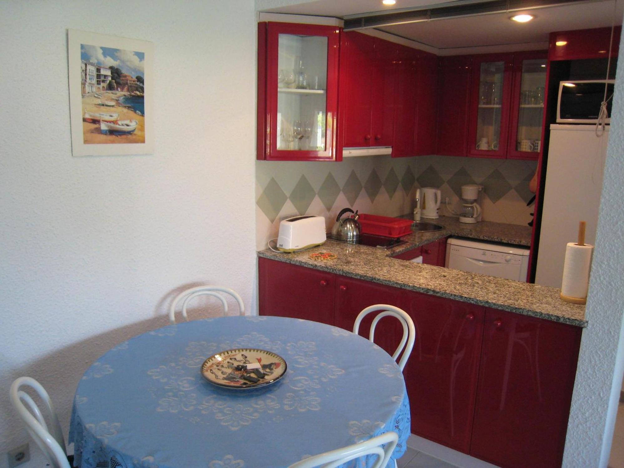 Apartment Illa Mar D'or 7 - L'estartit, Els Salats - Es-323-15