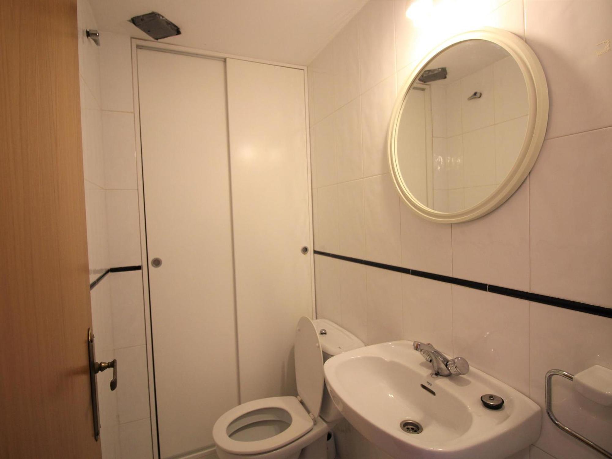 Amplio Y Luminoso En Grifeu, Terraza, Jardin Y A 200m De La Playa - Es-228-155 Apartamento *