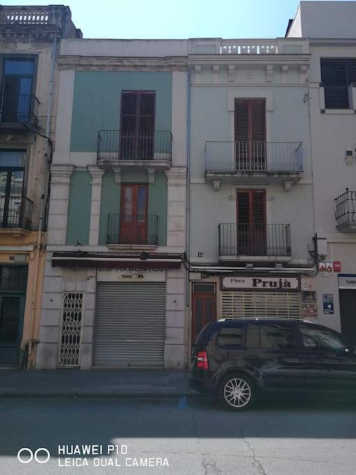 Preciosa Vivienda Enorme Y Totalmente Equipada En El Centro De Figueres Apartment Figueres (Girona)