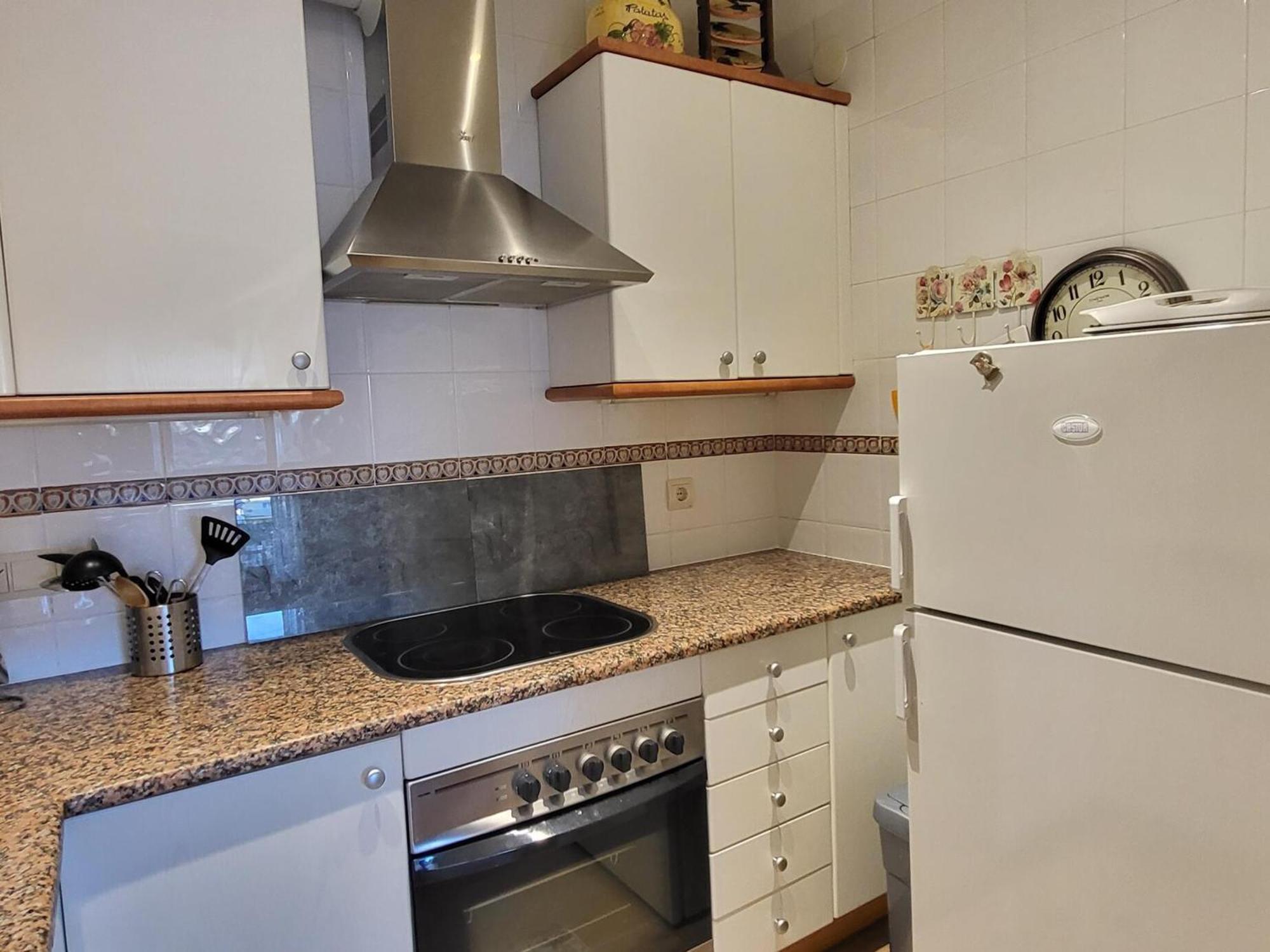 En Planta Baja Con Piscina, A 600m De Playa Y Centro En - Es-323-39 * L'Estartit