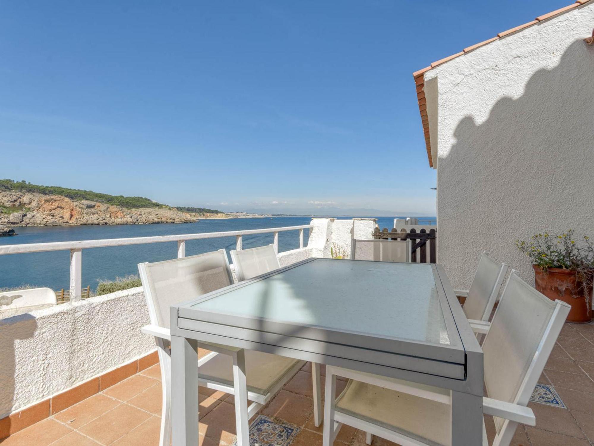 Apto Con Vista Al Mar: Piscina, Barbacoa, Wifi Y Parking En Montgo, L'escala - Es-89-126 Apartment *