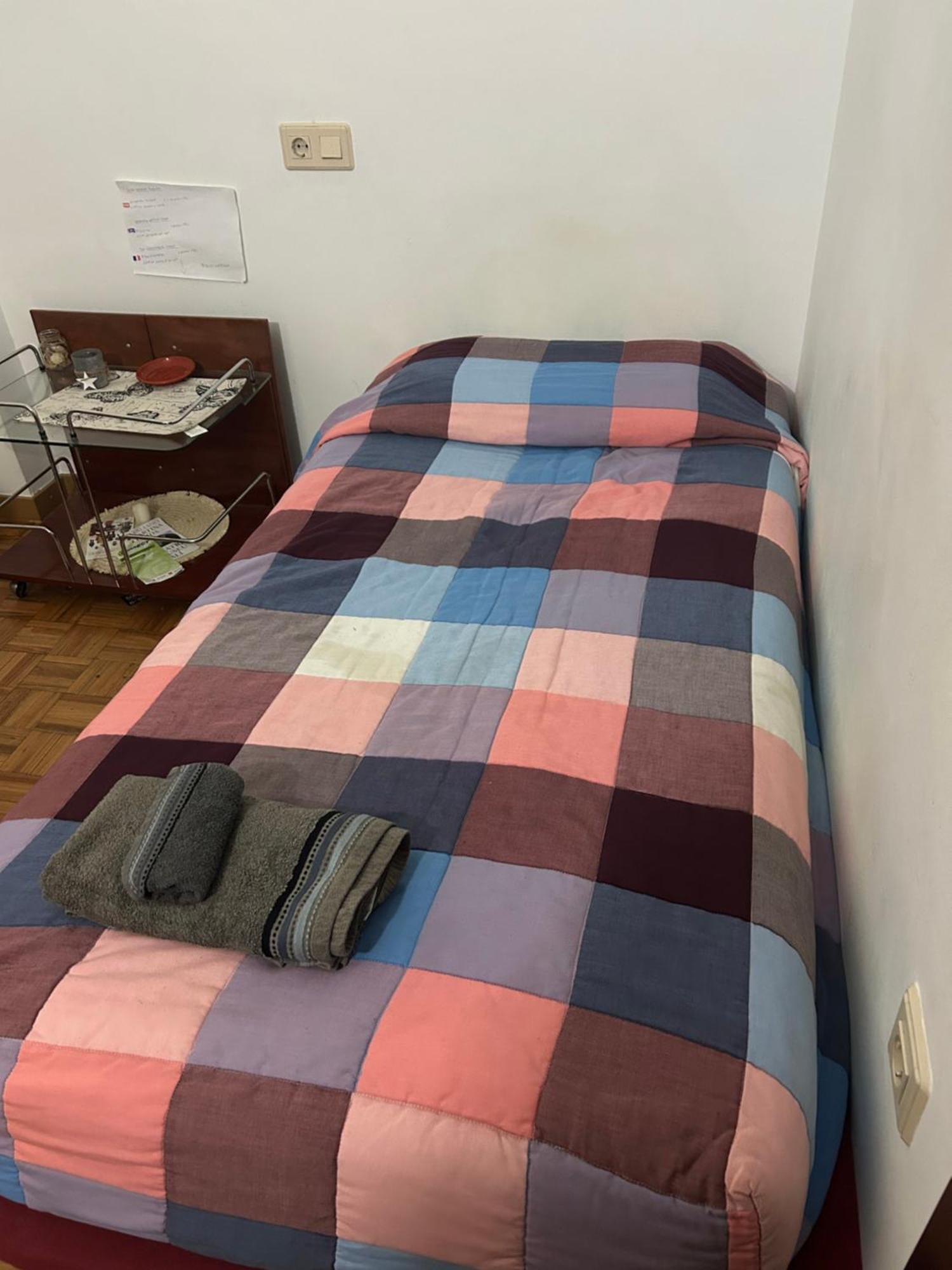 Habitacion Doble En Figueres Apartamento