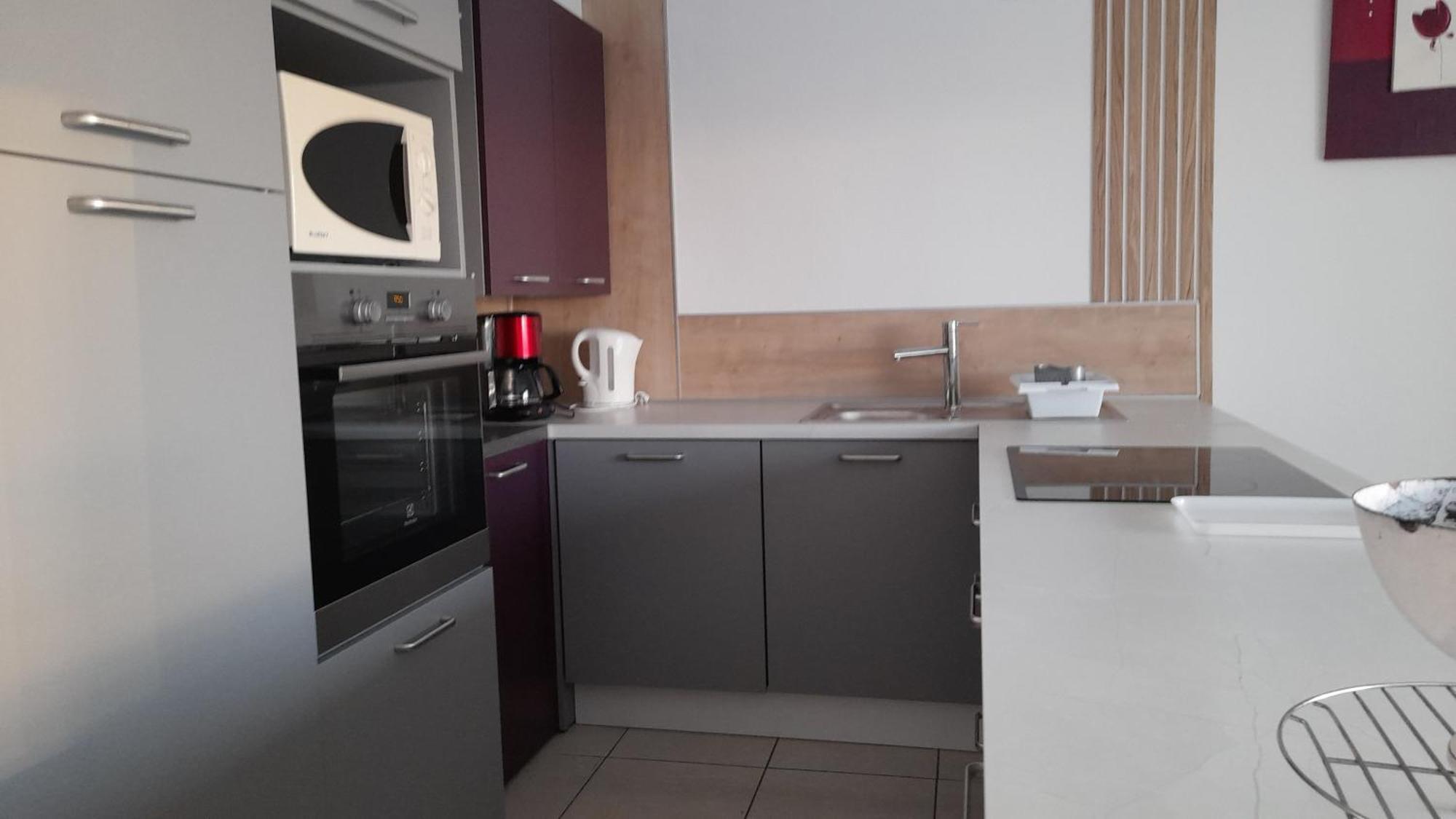 K.c.g.marina Apartamento