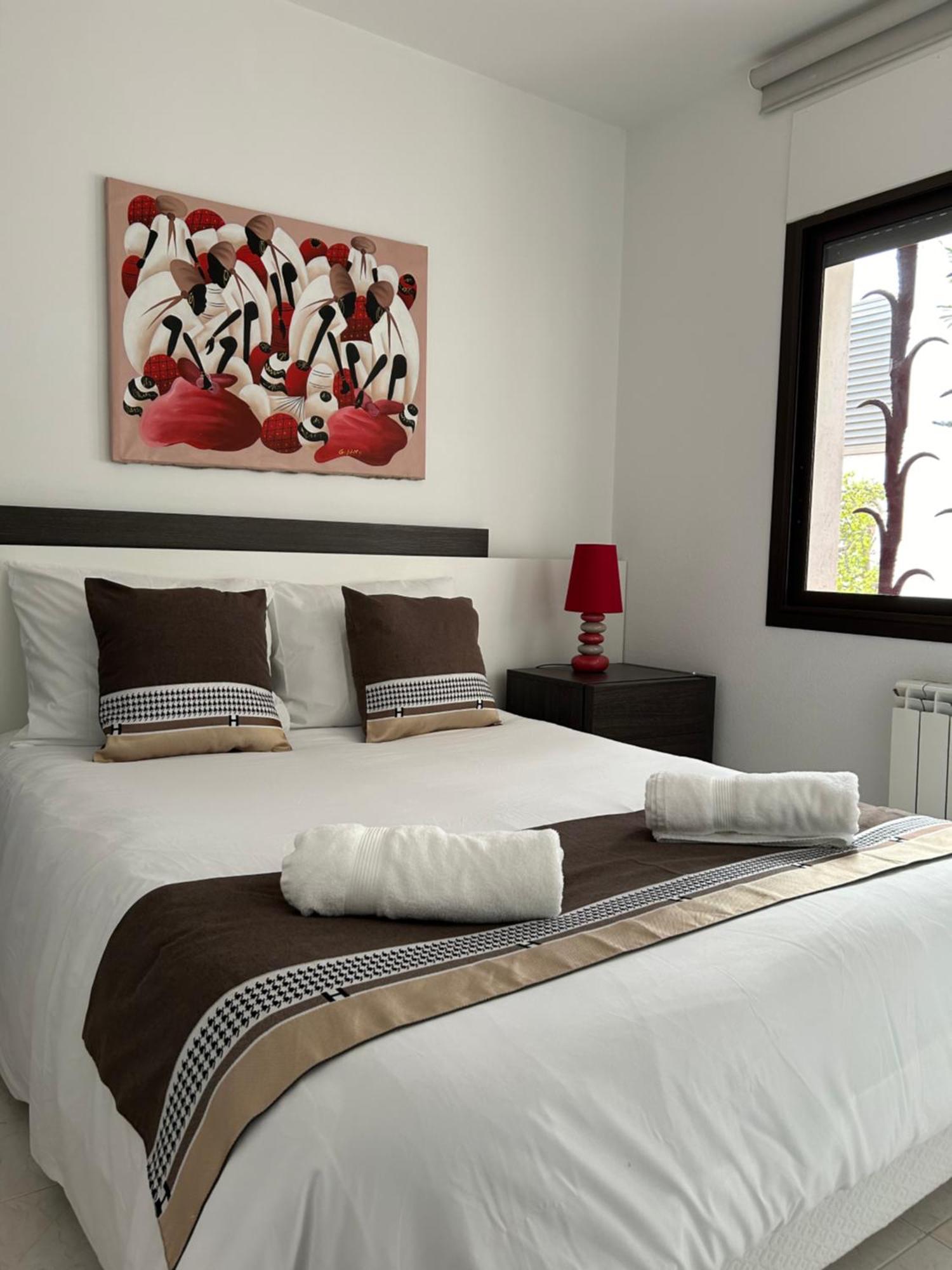 Duplex Avec Terrasse Magnifique Jacuzzi Vue * Roses