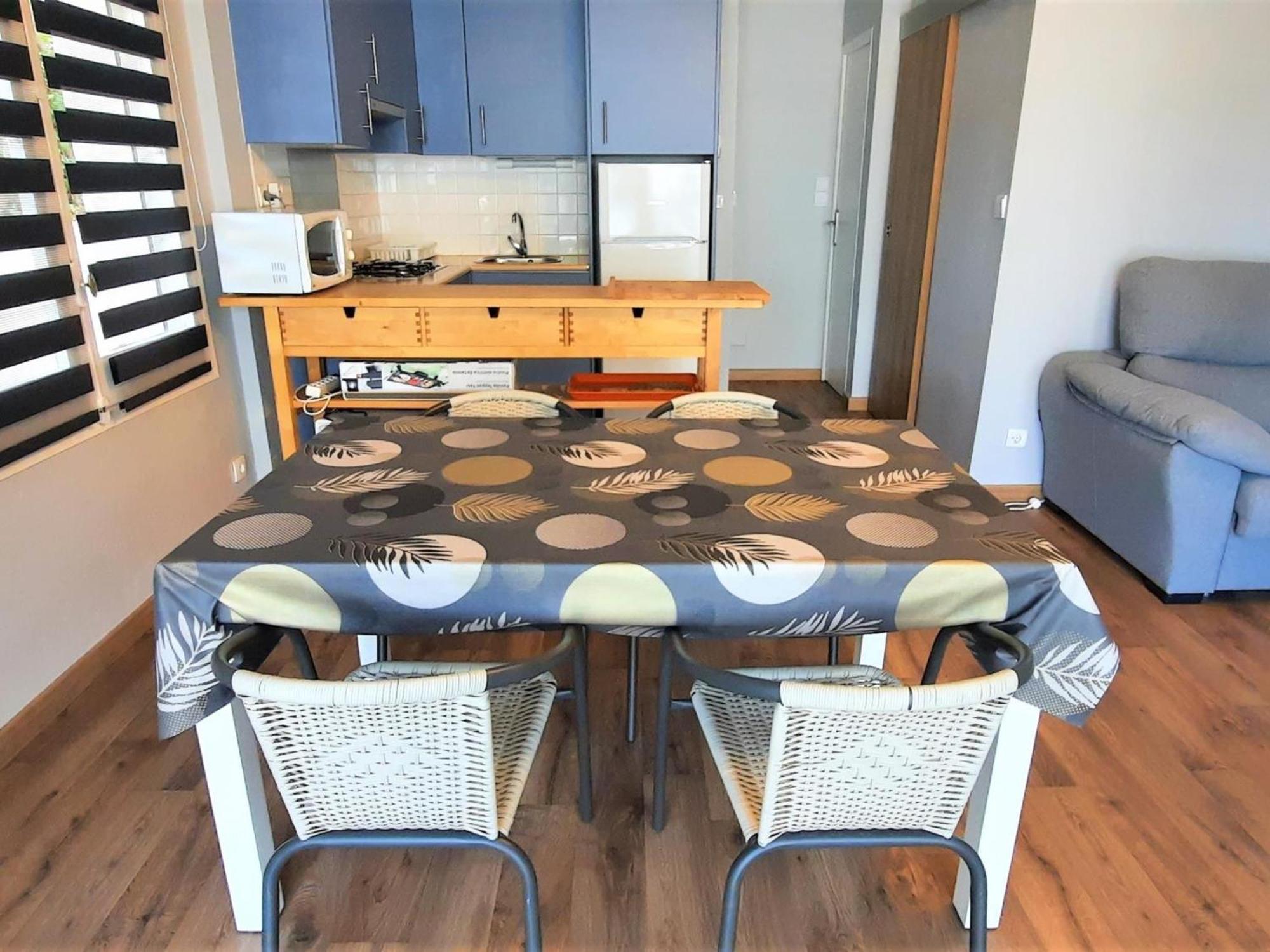 Amplio En Planta Baja Con Terraza Y Jardin, Cerca De La Playa Carboneras, - Es-170-1 Apartamento *