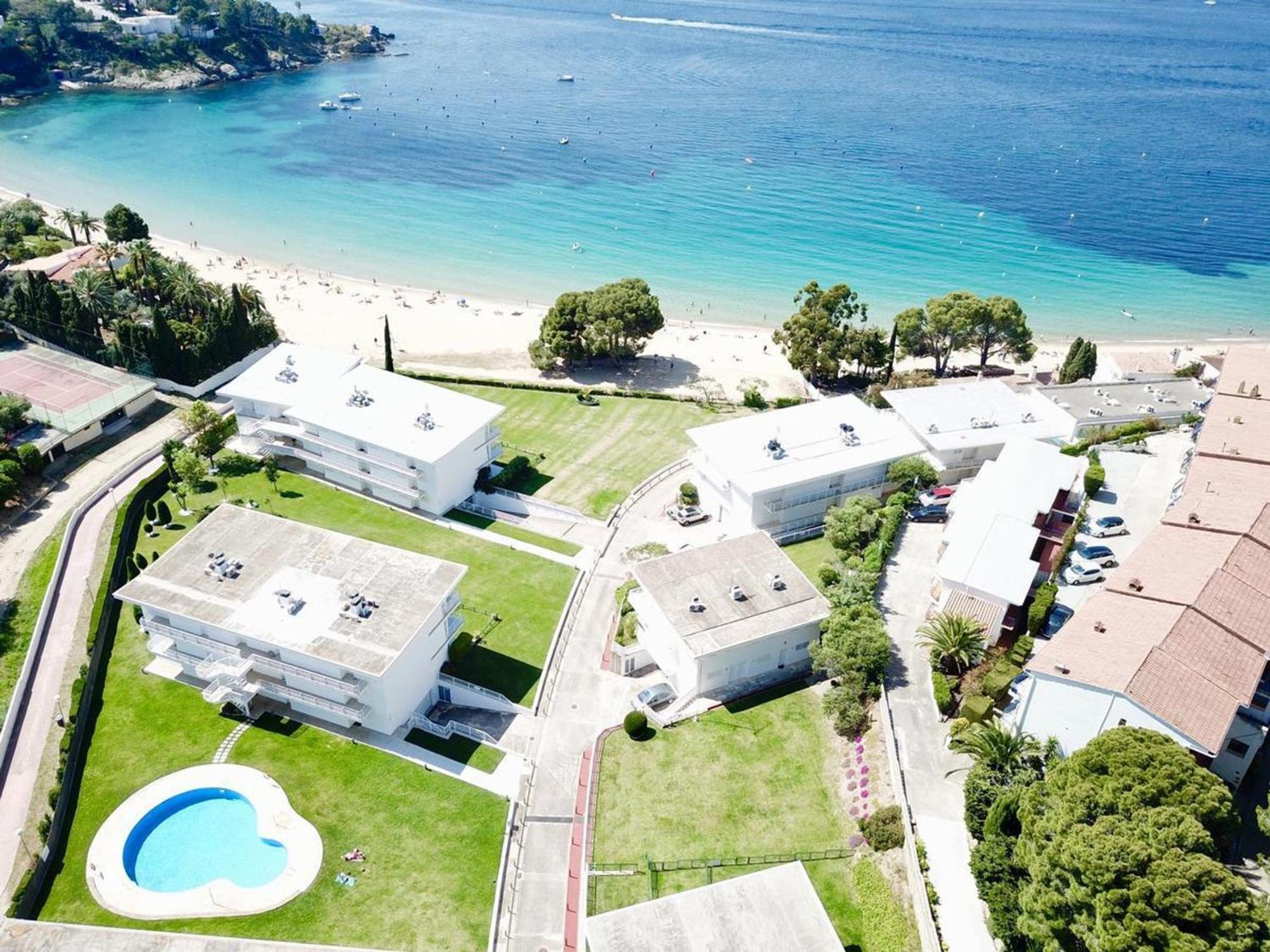 3327 Res. Almadraba Platja 6 Bx 2, Gran Jardin En Residencia Privada Y Tranquila, Acceso Directo A La Playa Almadraba. - Es-258-22 * Rosas