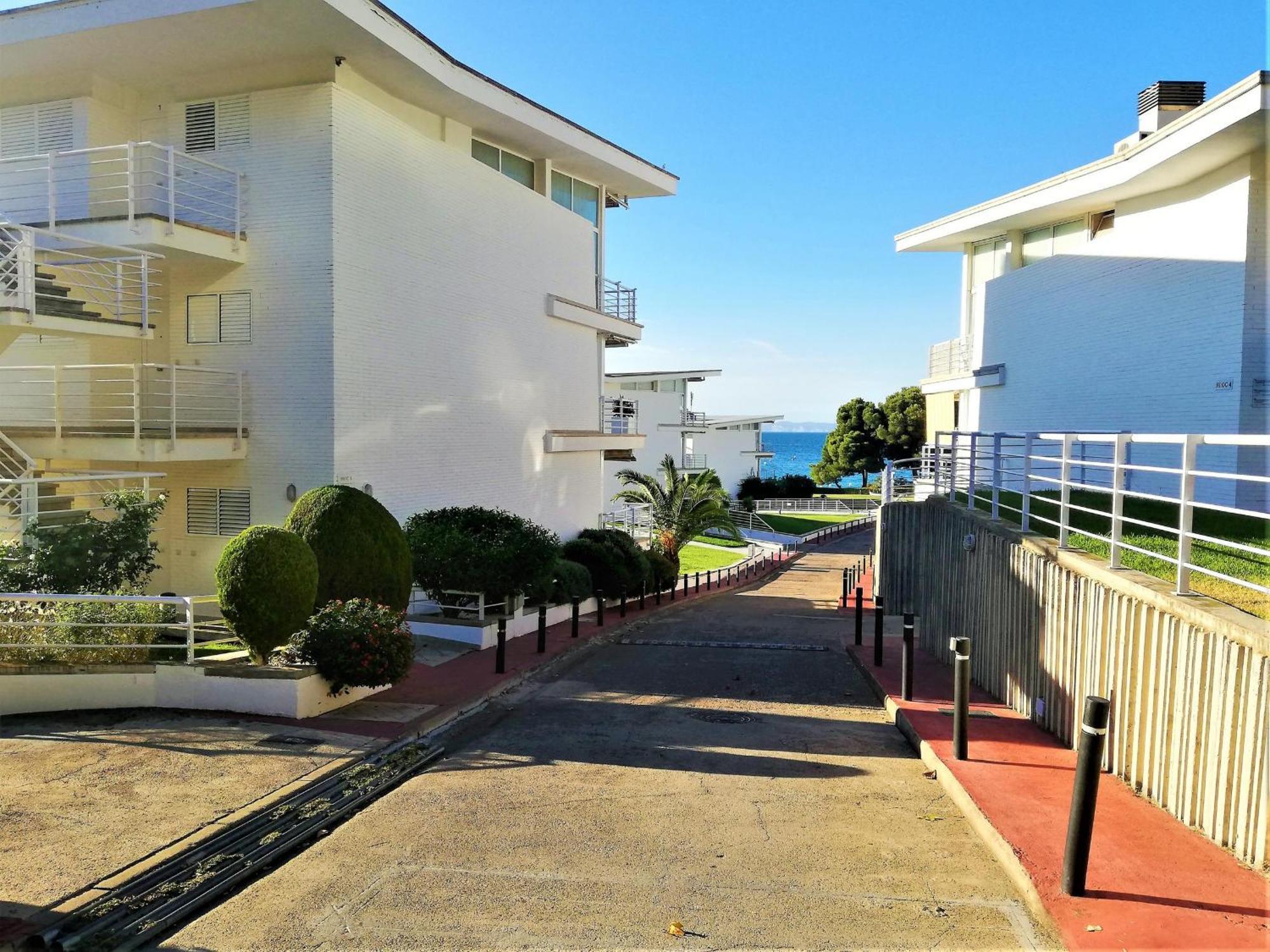 Apartamento 3327 Res. Almadraba Platja 6 Bx 2, Gran Jardin En Residencia Privada Y Tranquila, Acceso Directo A La Playa Almadraba. - Es-258-22 *