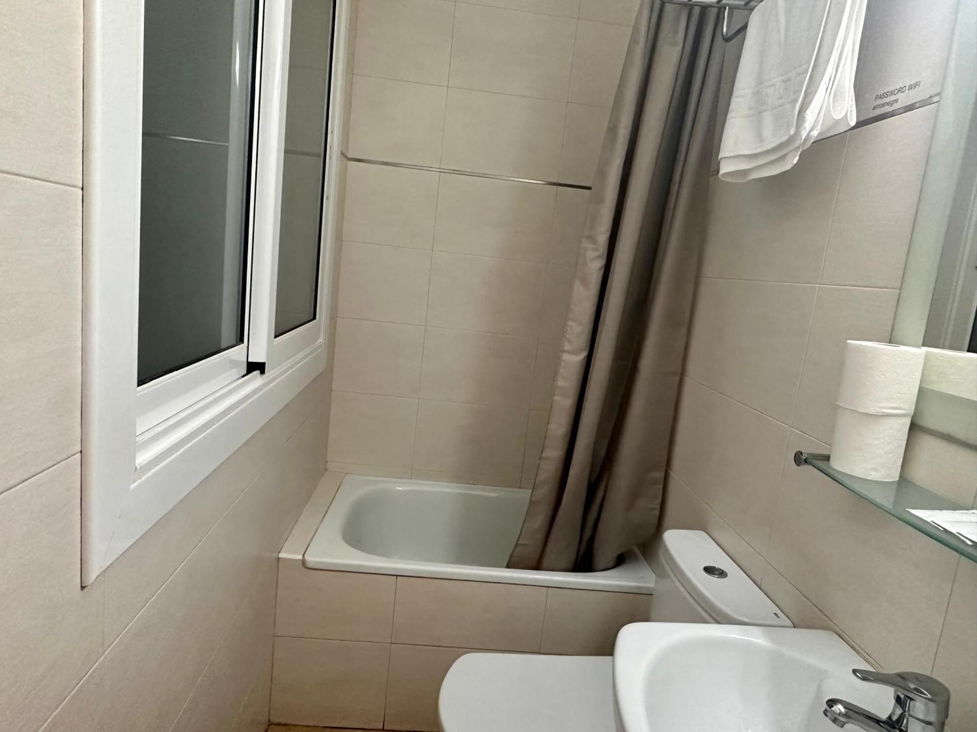 Fonda Can Setmanes Blanes