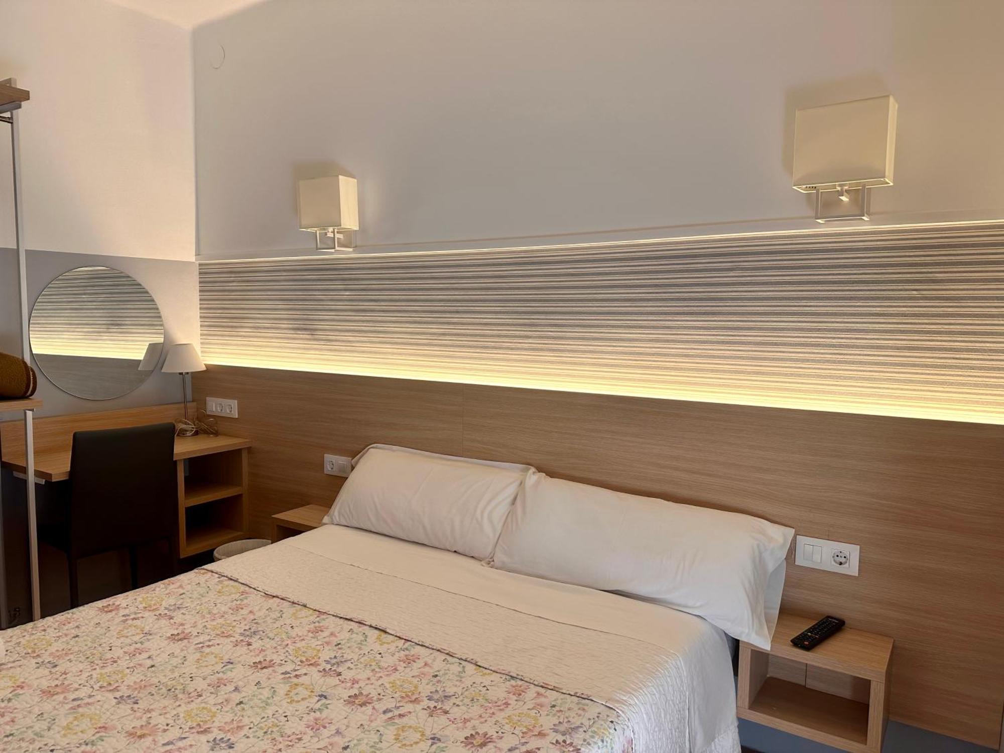 Fonda Can Setmanes 2* Blanes