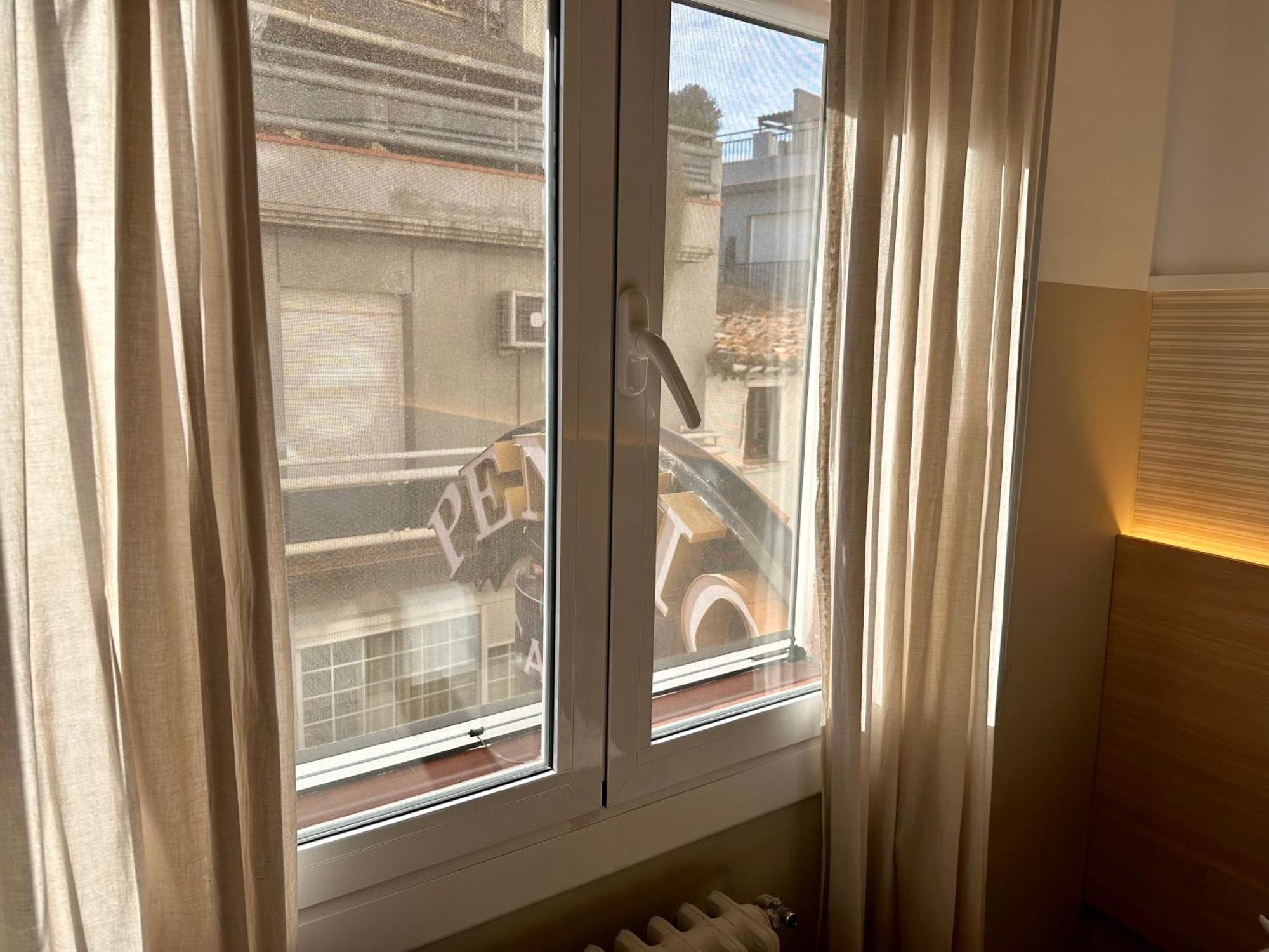 Guest house Fonda Can Setmanes 2*