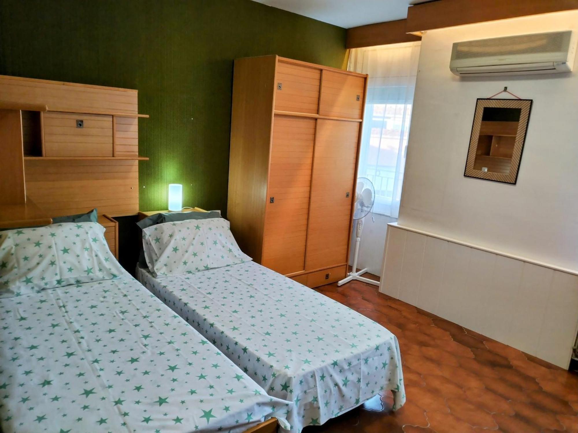 Spacious Family Flat Centrally Located. *