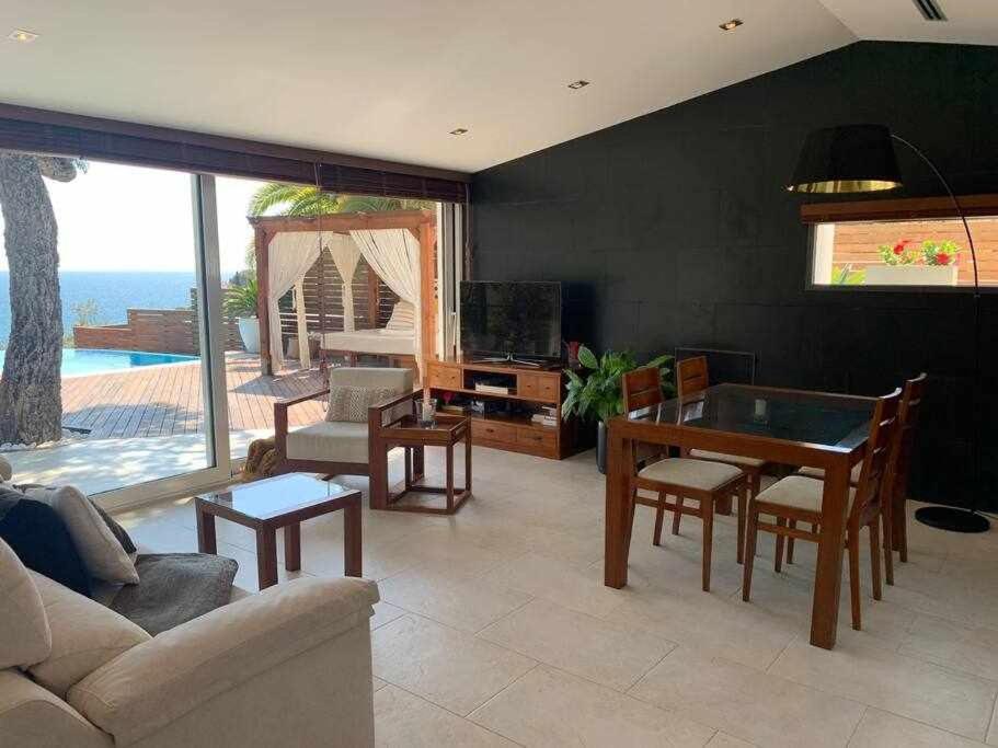 Estilo Mediterraneo A 200 M Playa Con Piscina Villa