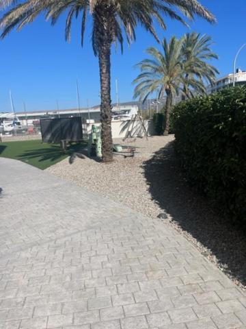 Atico En Port Gran Apartment