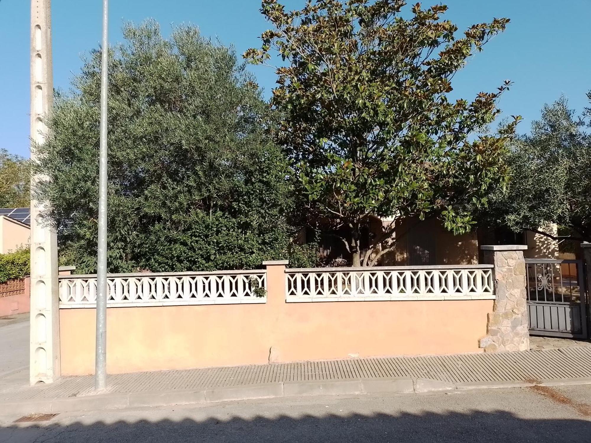 Casa Amb Gran Jardi A Vilauer-costa Brava - Alt Emporda