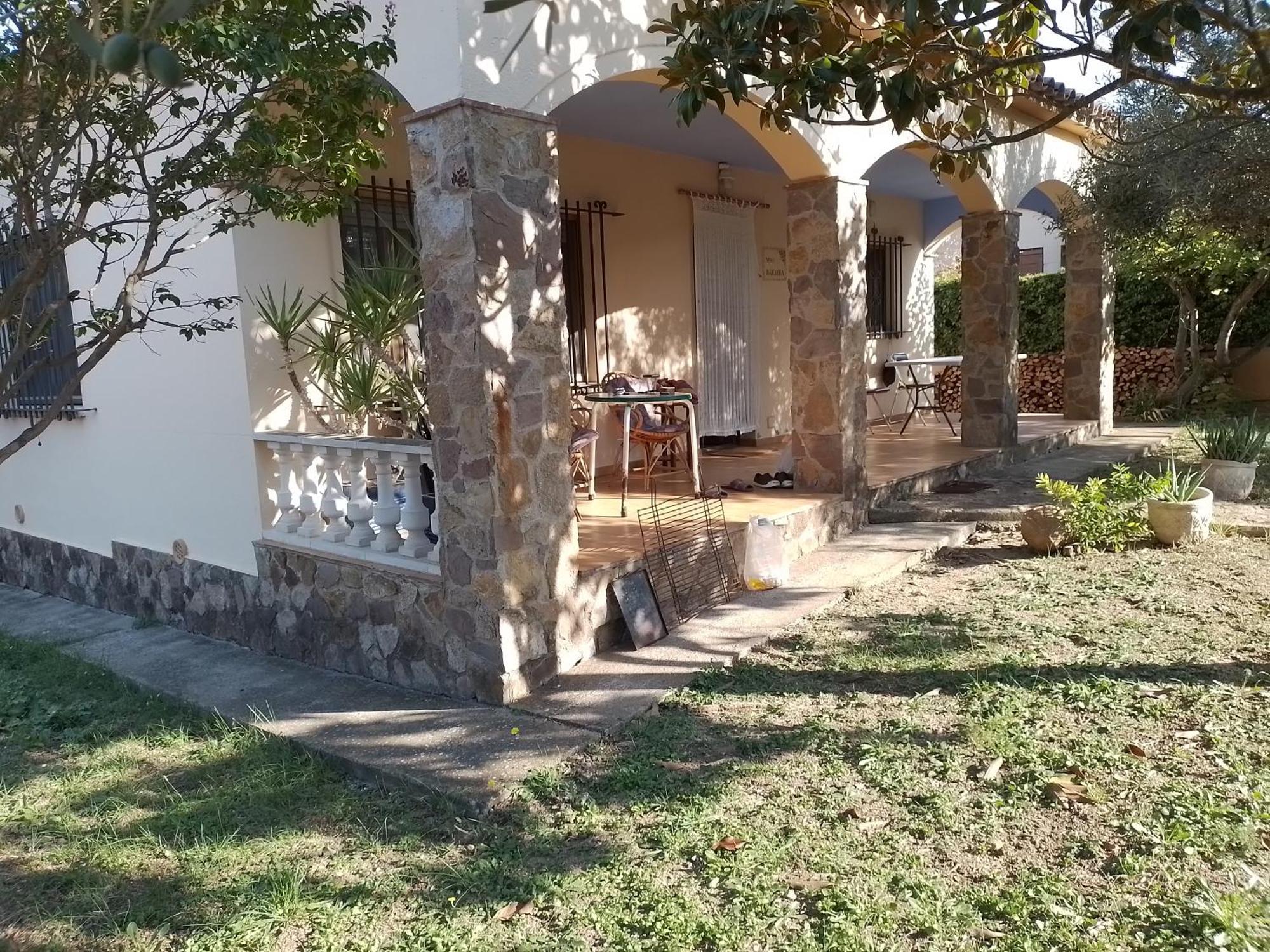 Casa Amb Gran Jardi A Vilauer-costa Brava - Alt Emporda * Vilaur