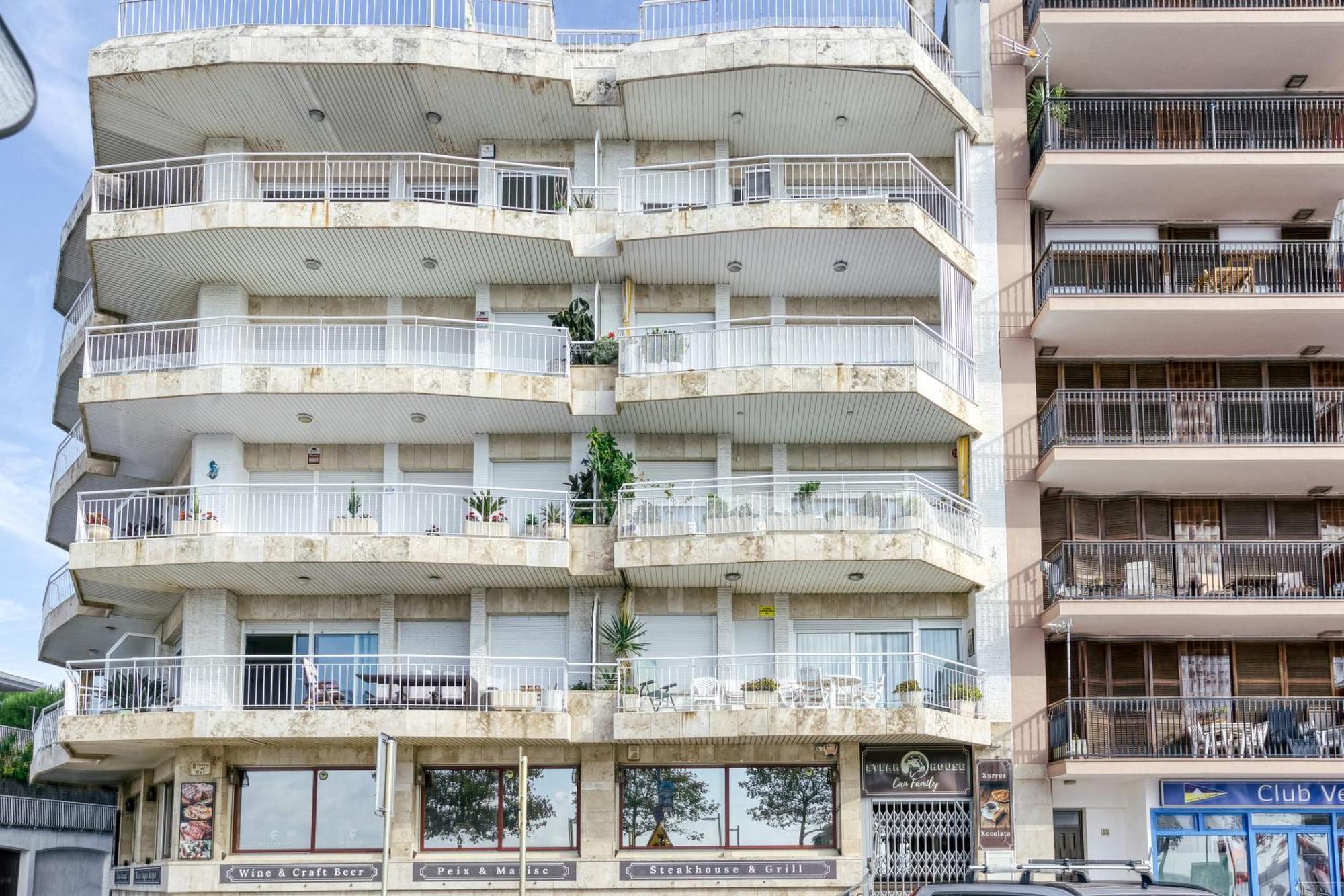 Apartment Carrer Del Mar *