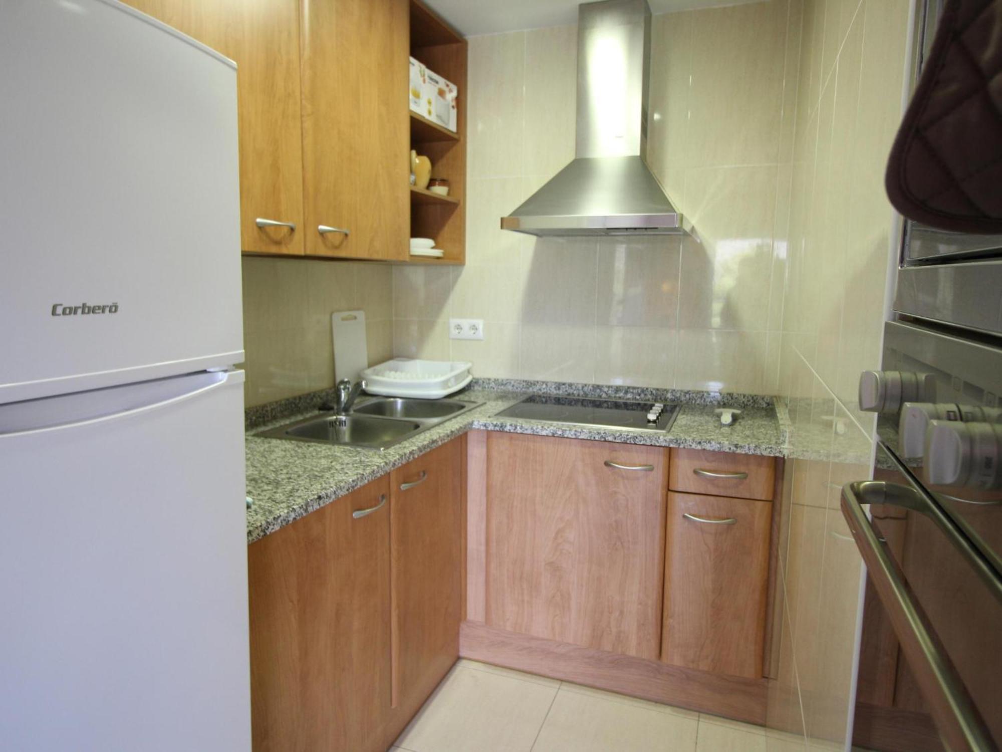 Apartment Acogedor Apto A 100m De La Playa Del Port, Con Garaje Y Vistas A La Montana - Es-228-2