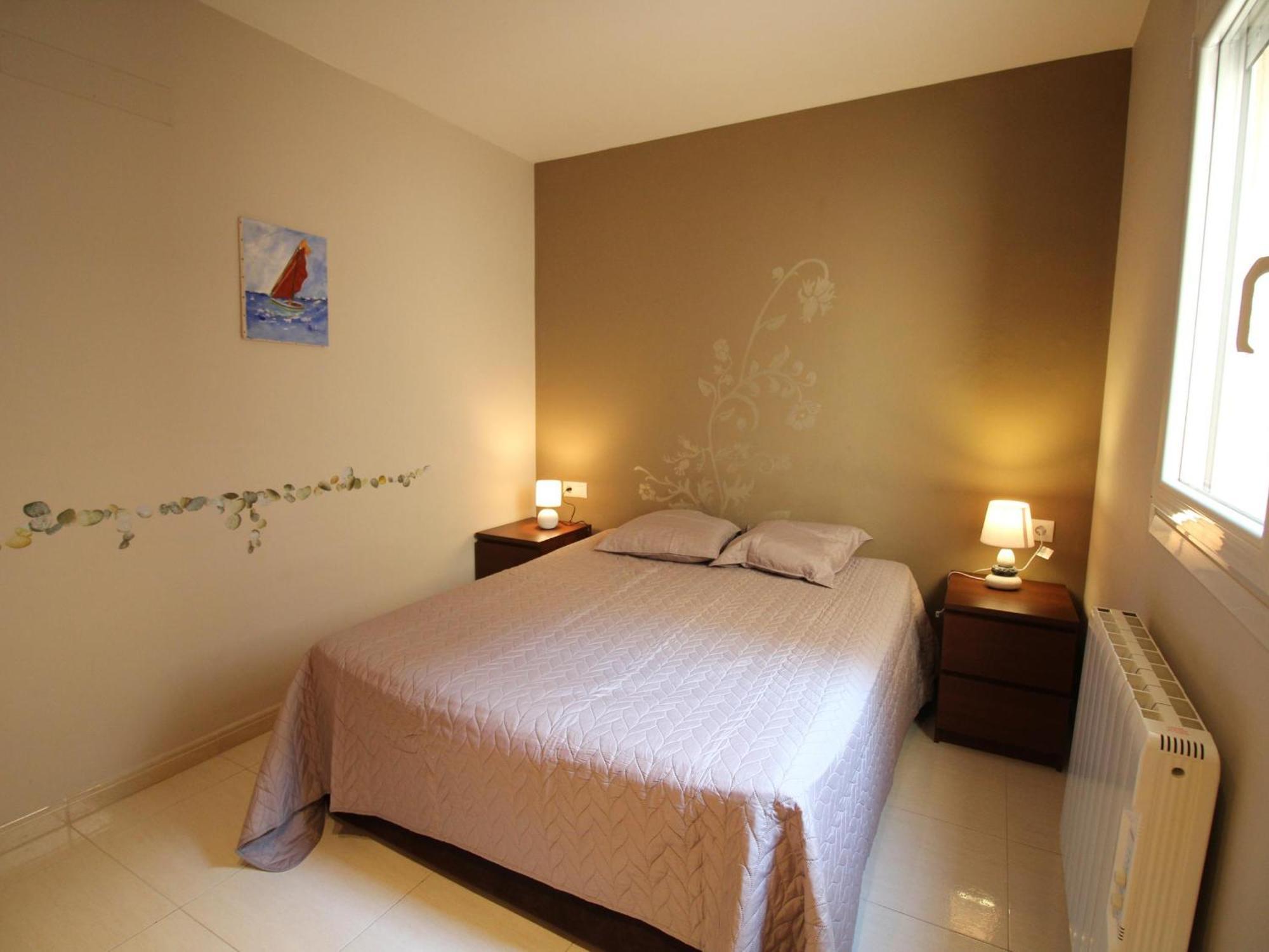 Acogedor Apto A 100m De La Playa Del Port, Con Garaje Y Vistas A La Montana - Es-228-2 Apartamento Llançà