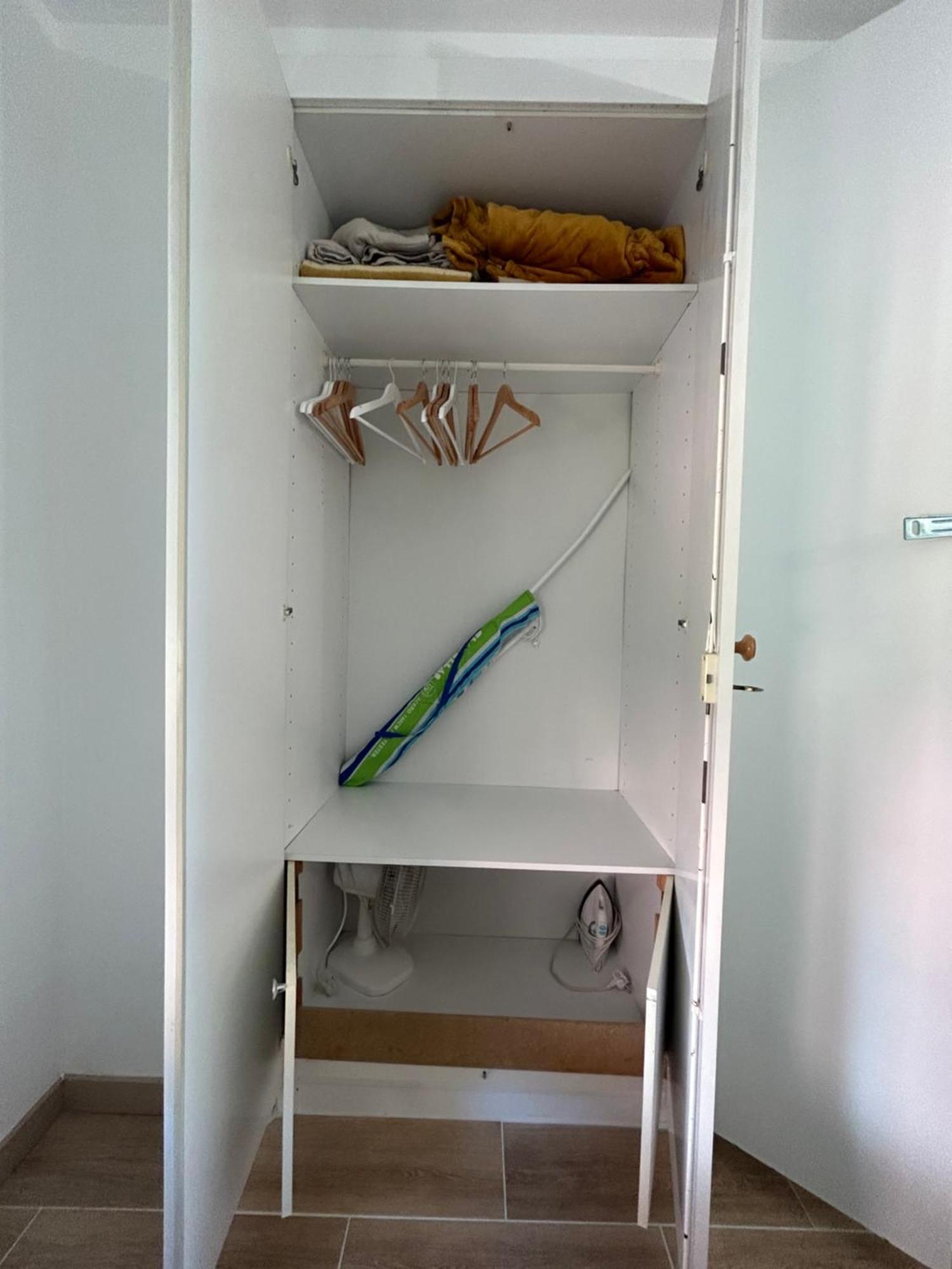 1 Chambre Climatise Avec 3 Piscines A 200 M De La Plage * Empuriabrava