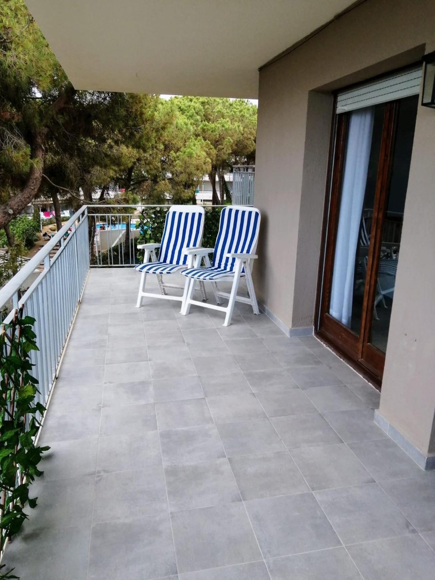 Con Terraza En La Playa De La Fosca * Palamos