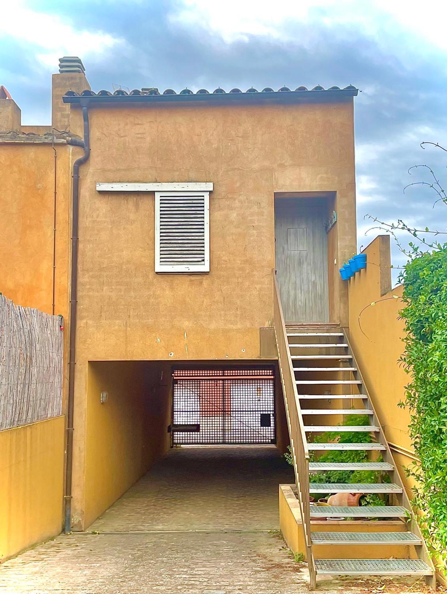 Apartamento Casa/apartamento Duplex Con Parking En *