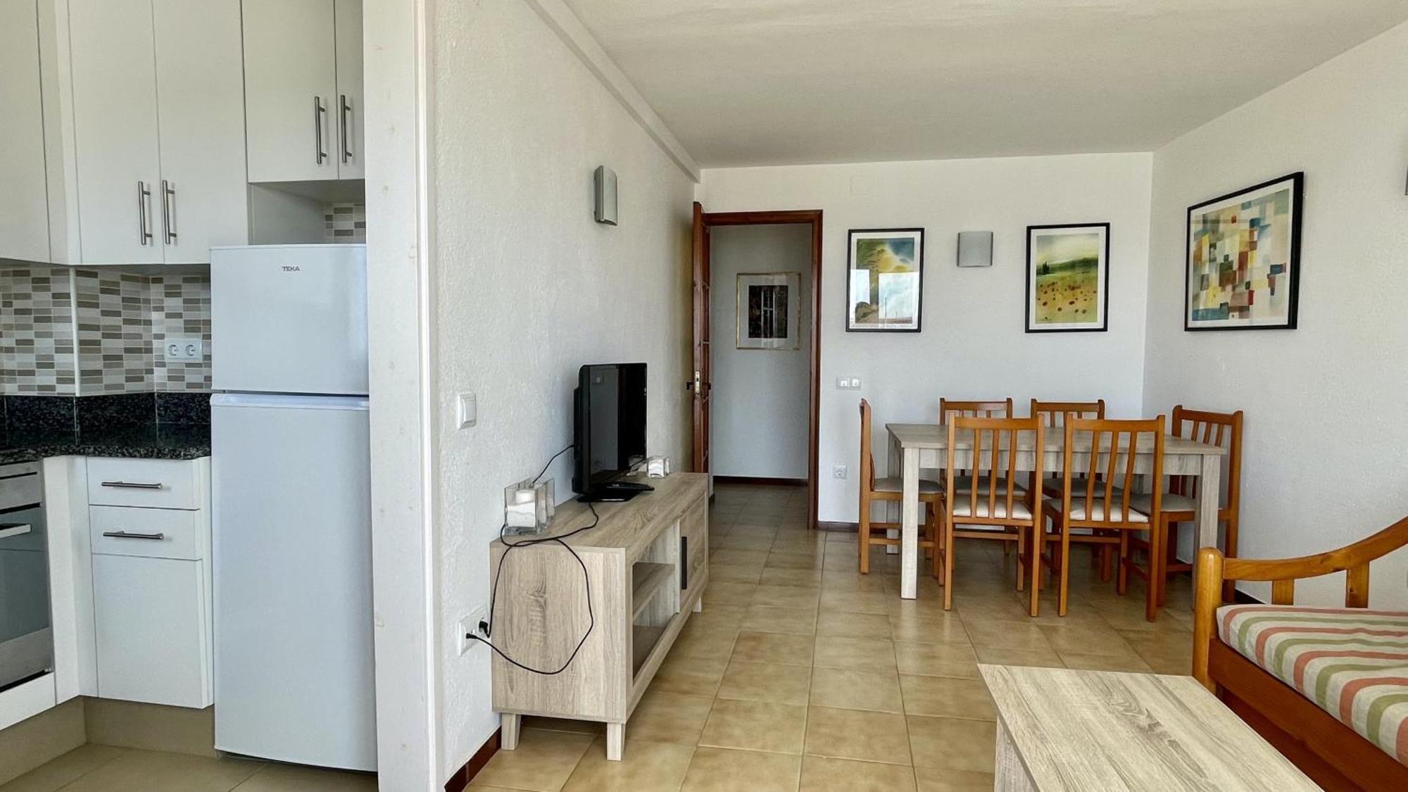 Apartment Arts 1 *