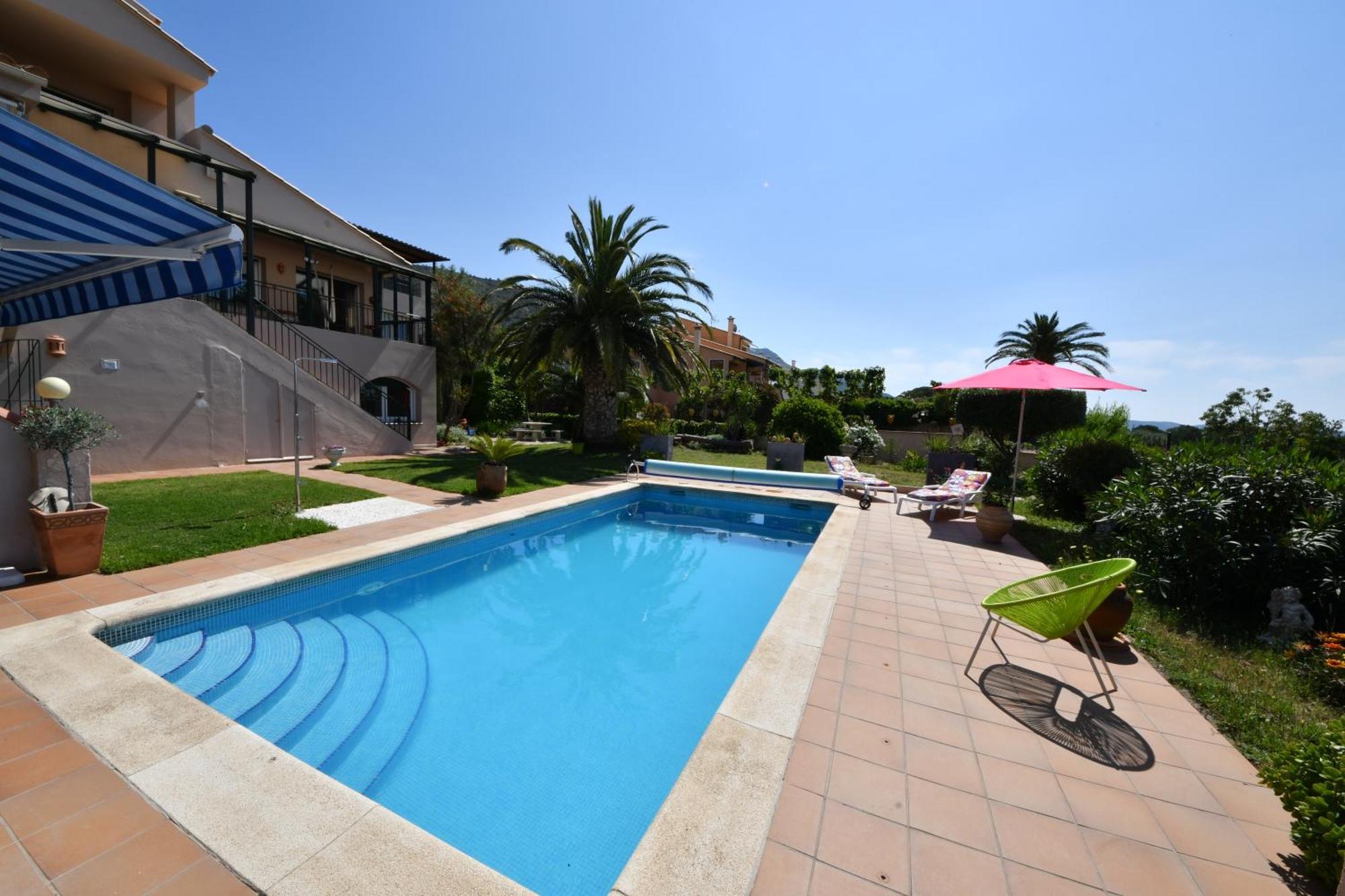 & - Panoramic Olivars