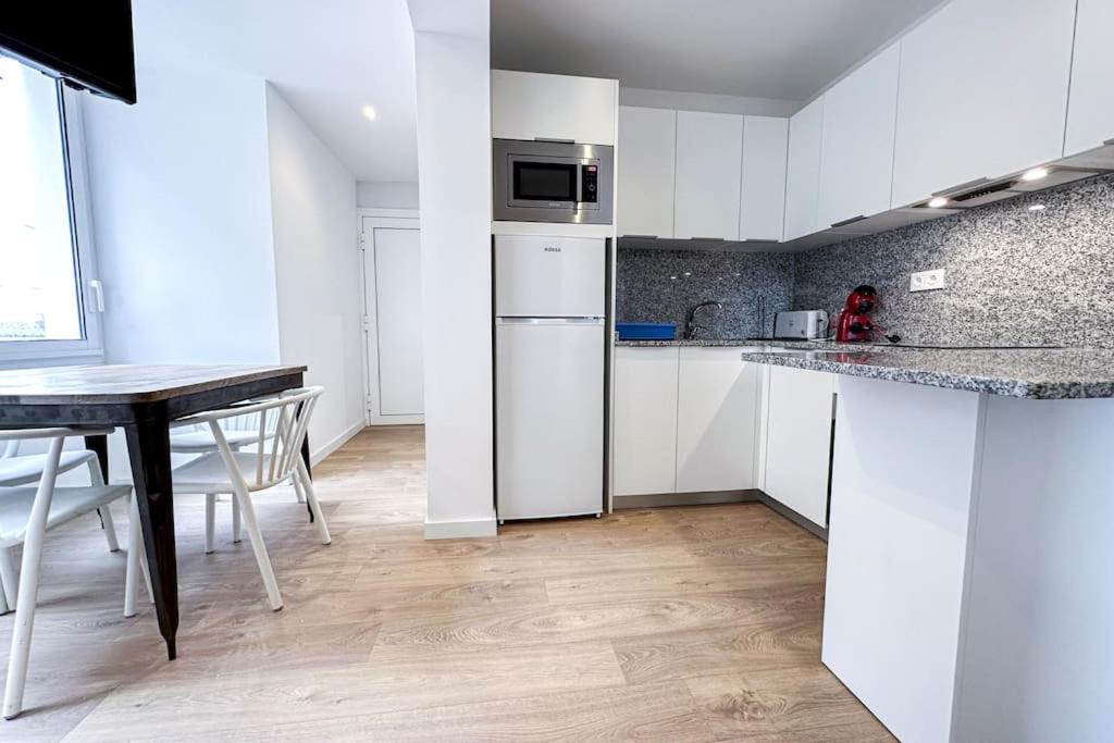 Apartamento Romy T2d - A 80m De La De Cala Montgo *