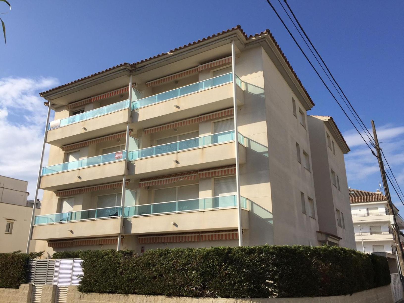 Brises Del Mar 3-3