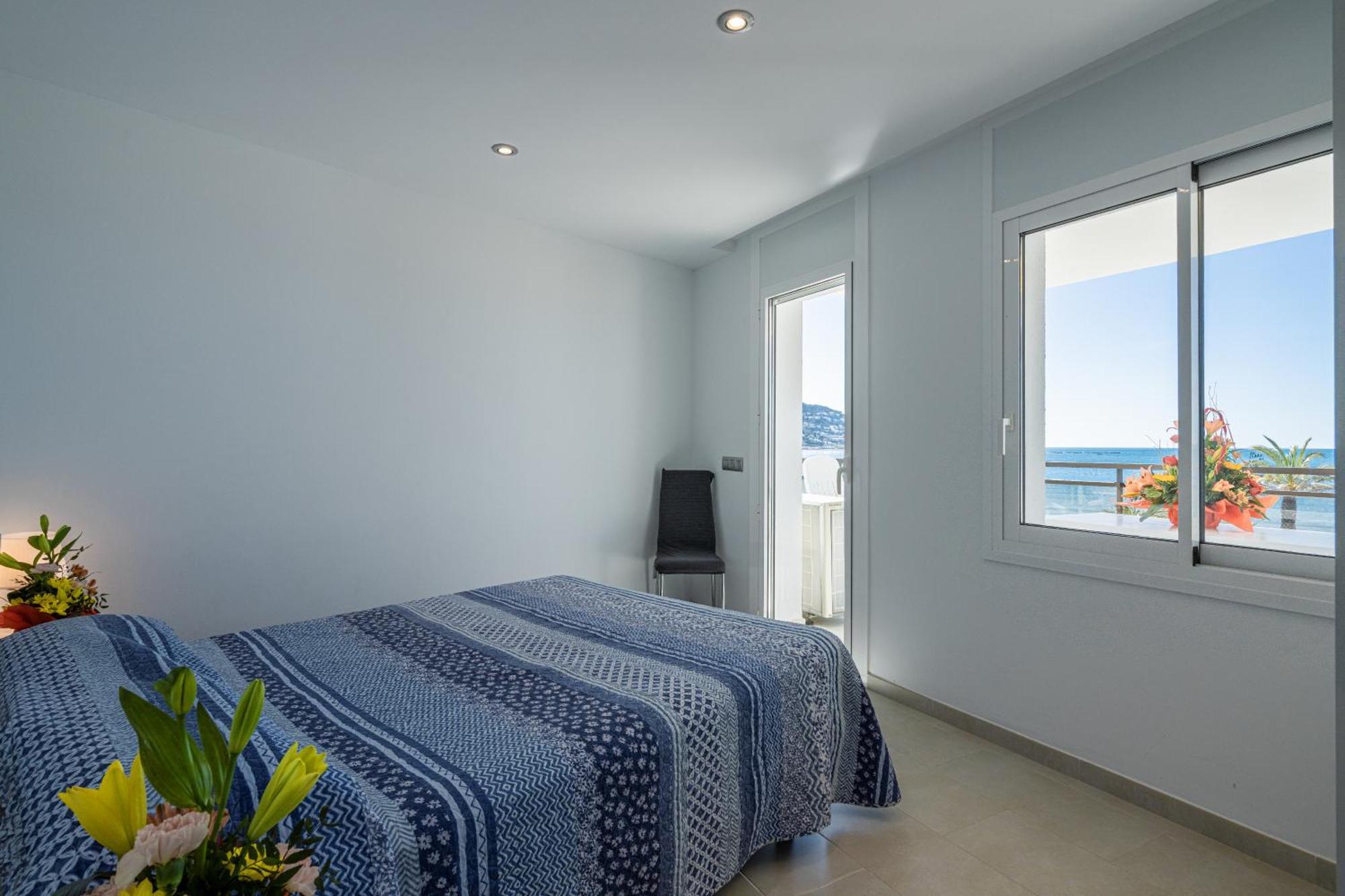 Apartment Inmosantos Oasis F5 Roses