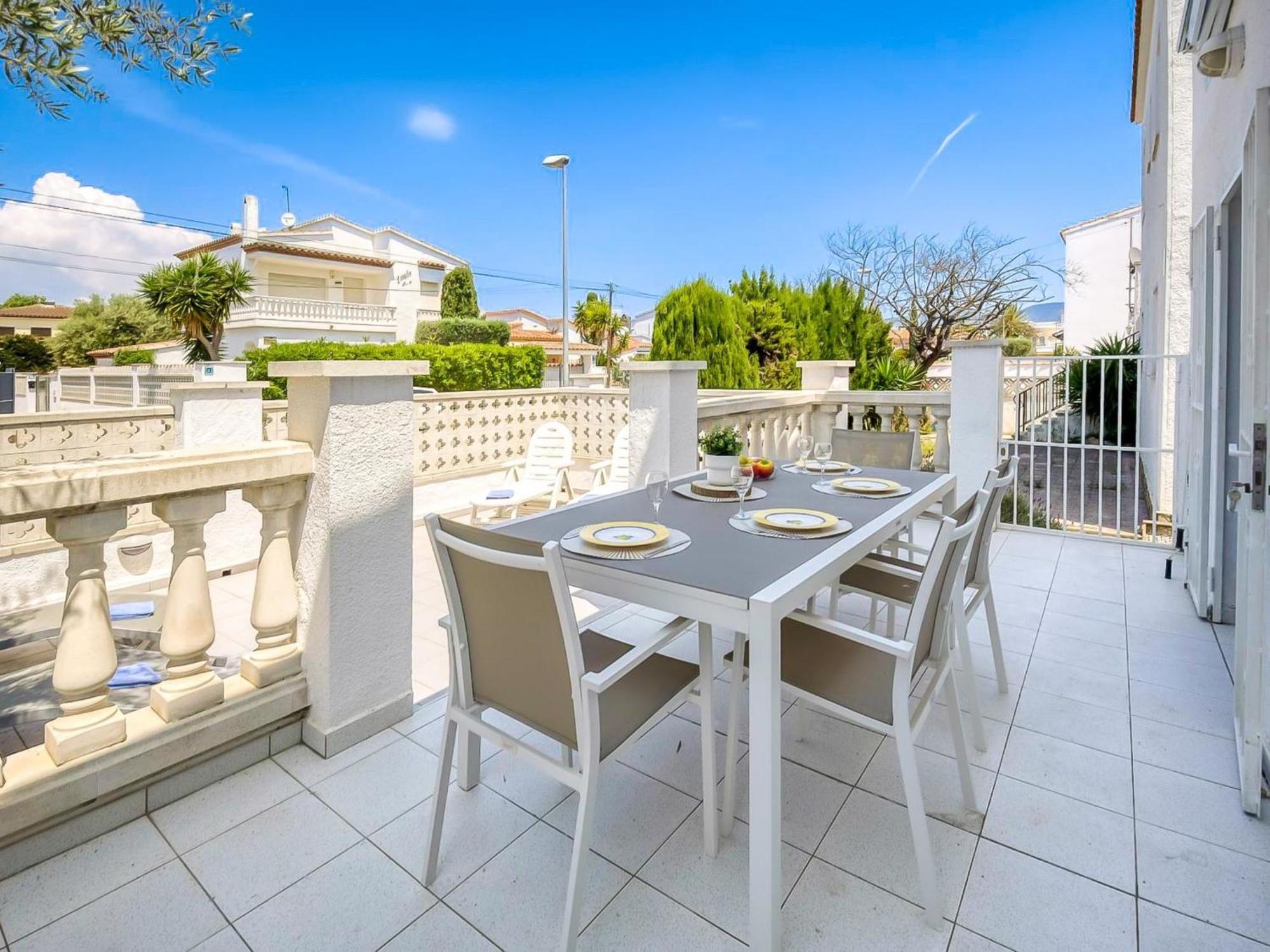 Bahia 58 By Interhome Apartamento Ampuriabrava