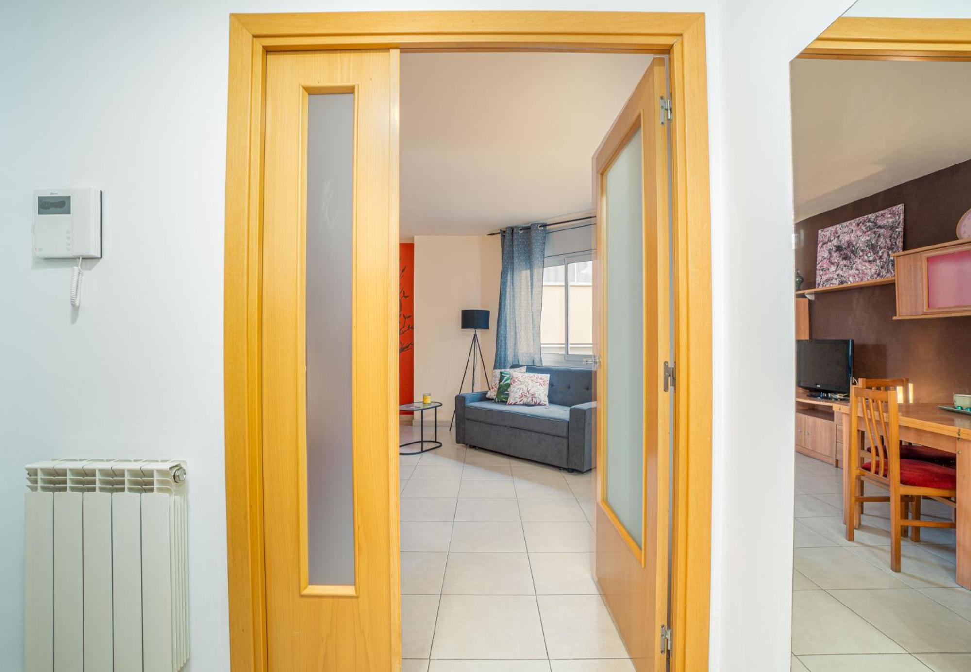Loft Costa Brava Encantador Figueres Apartment *