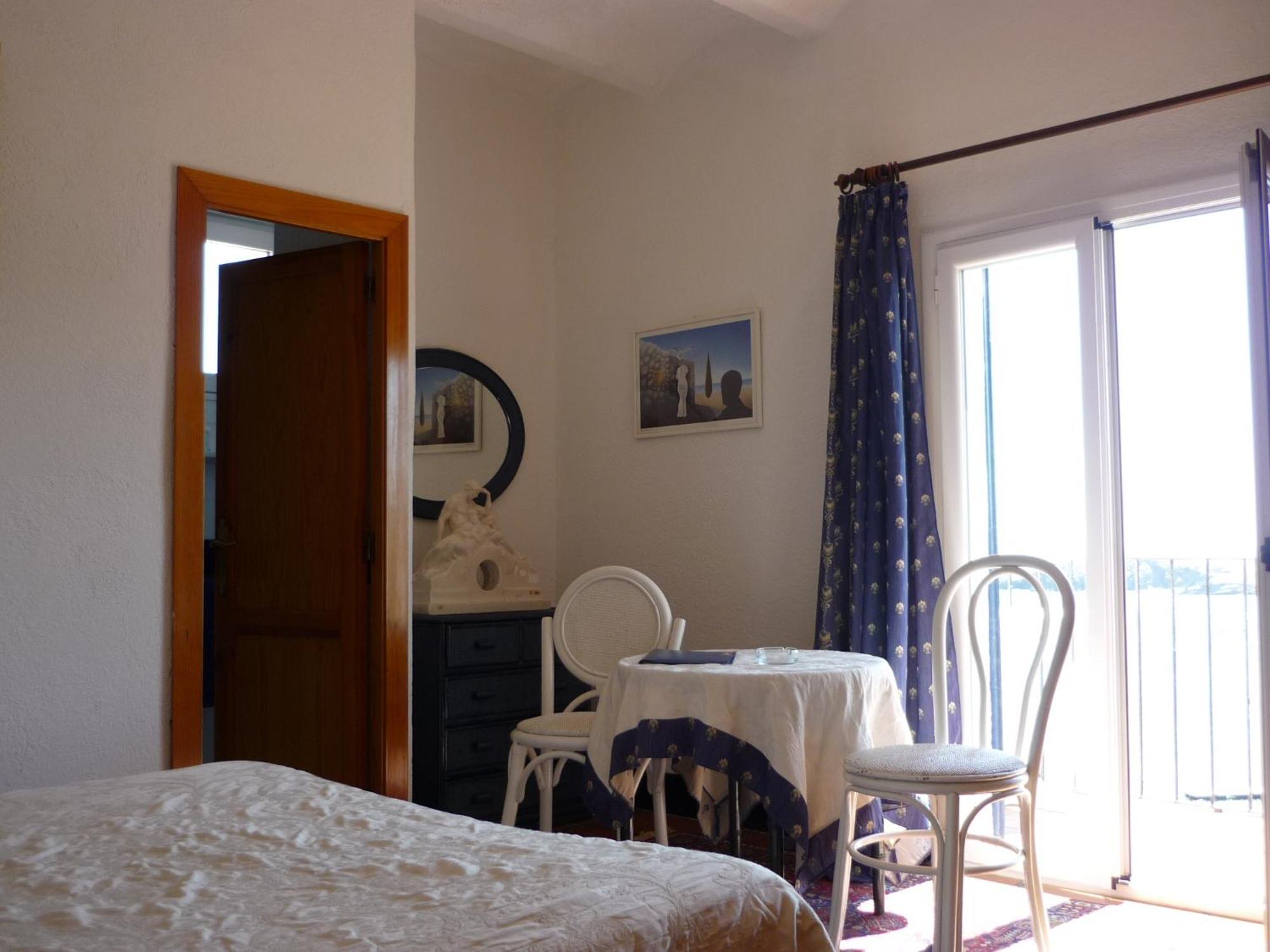 Hotel Port-lligat 3*