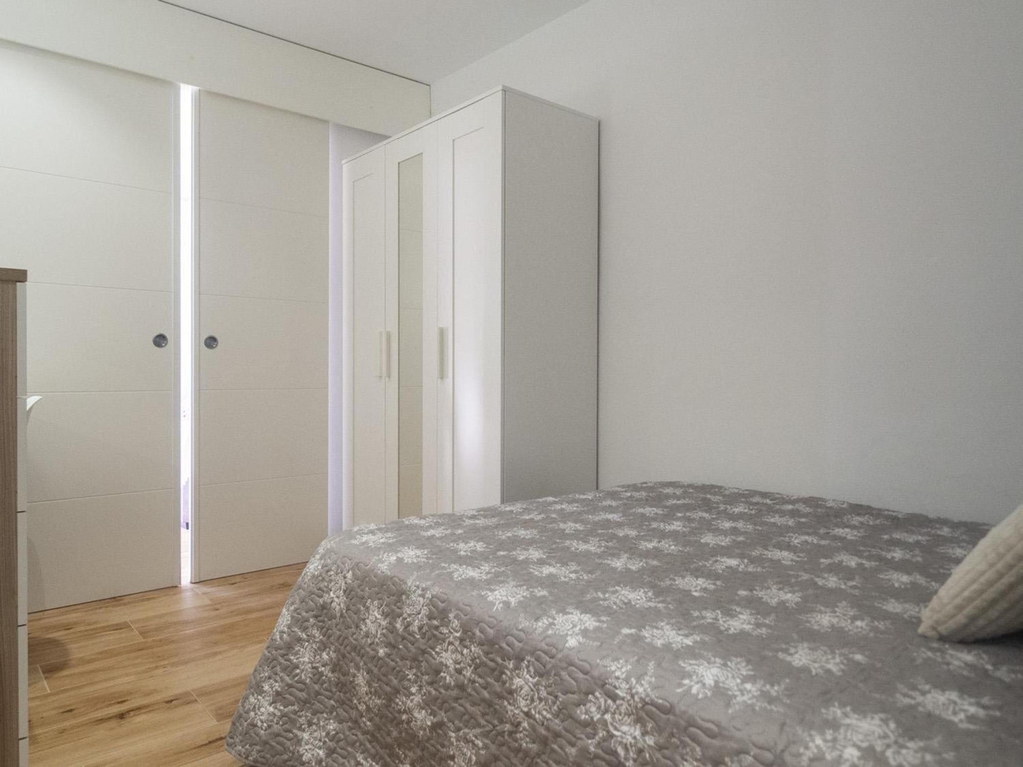 Renovado Con Terraza, A Pasos De La Playa De Riells, ¡ideal Parejas! - Es-325-29 Torroella De Montgri