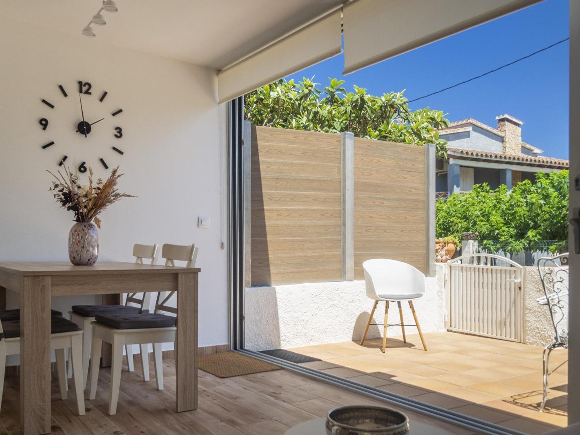 Apartment Renovado Con Terraza, A Pasos De La Playa De Riells, ¡ideal Parejas! - Es-325-29 Torroella De Montgri